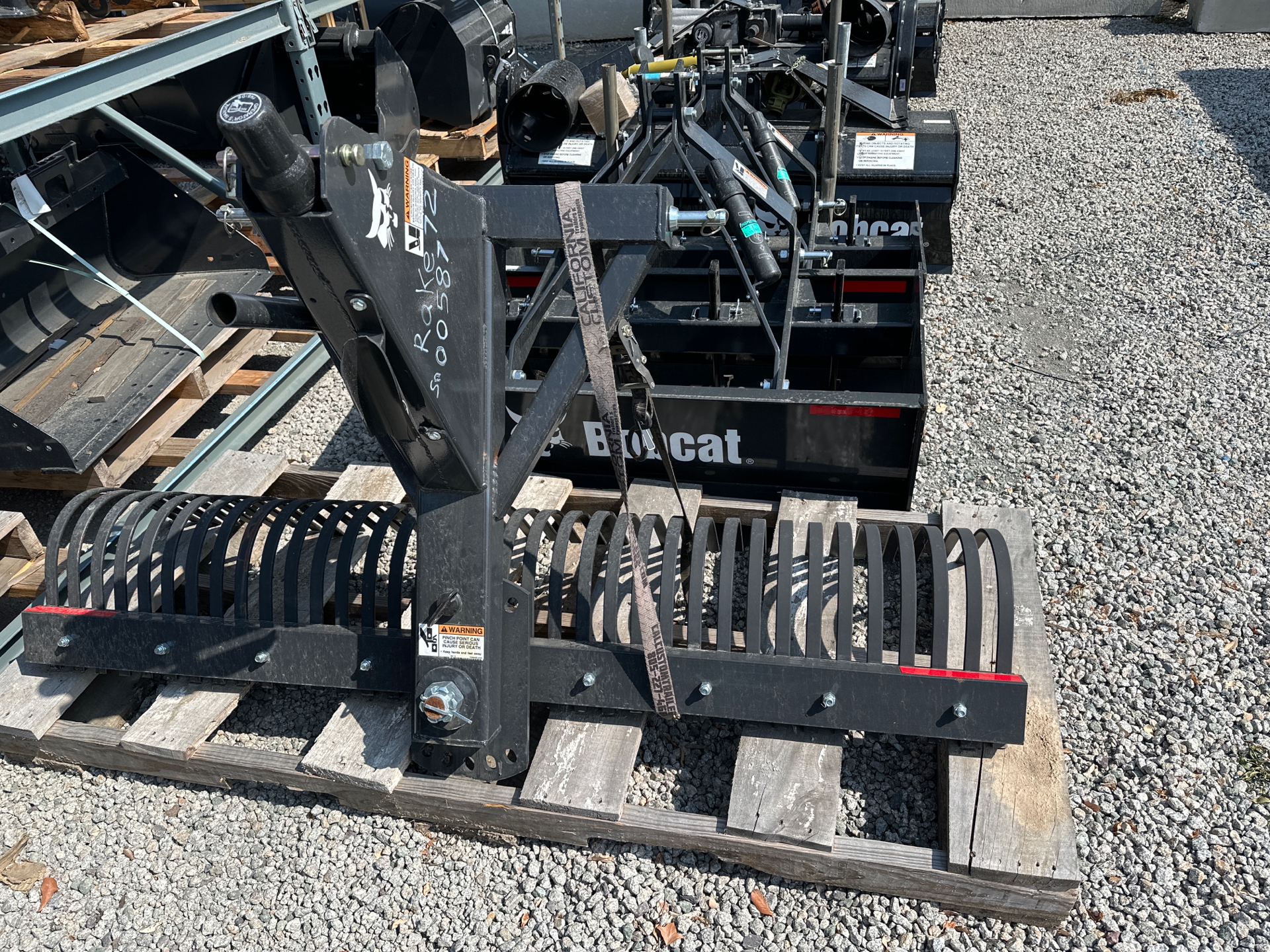 2022 Bobcat 72" 3PT Tine Rake in Paso Robles, California