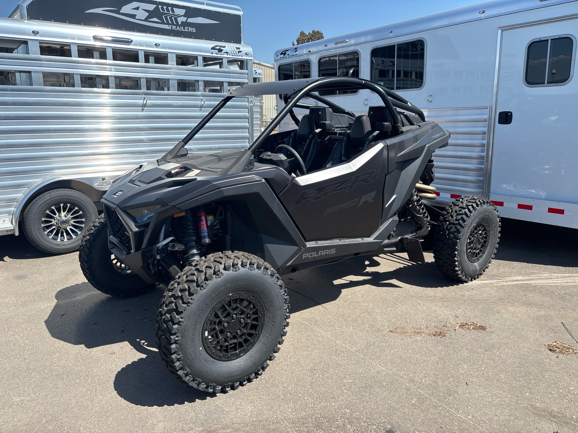 2025 Polaris RZR PRO R Ultimate in Paso Robles, California - Photo 2