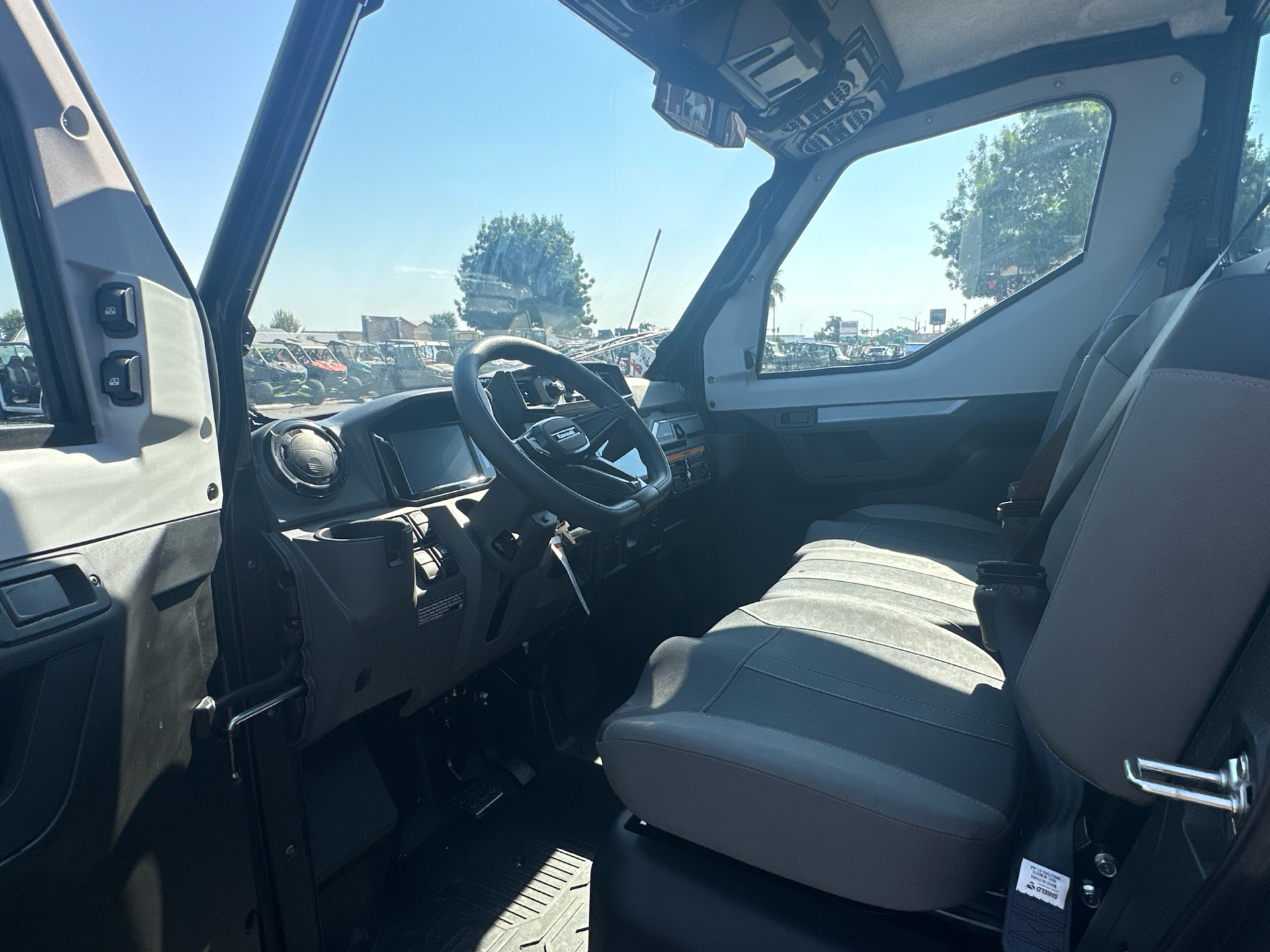 2024 Kawasaki RIDGE Limited HVAC in Paso Robles, California - Photo 4