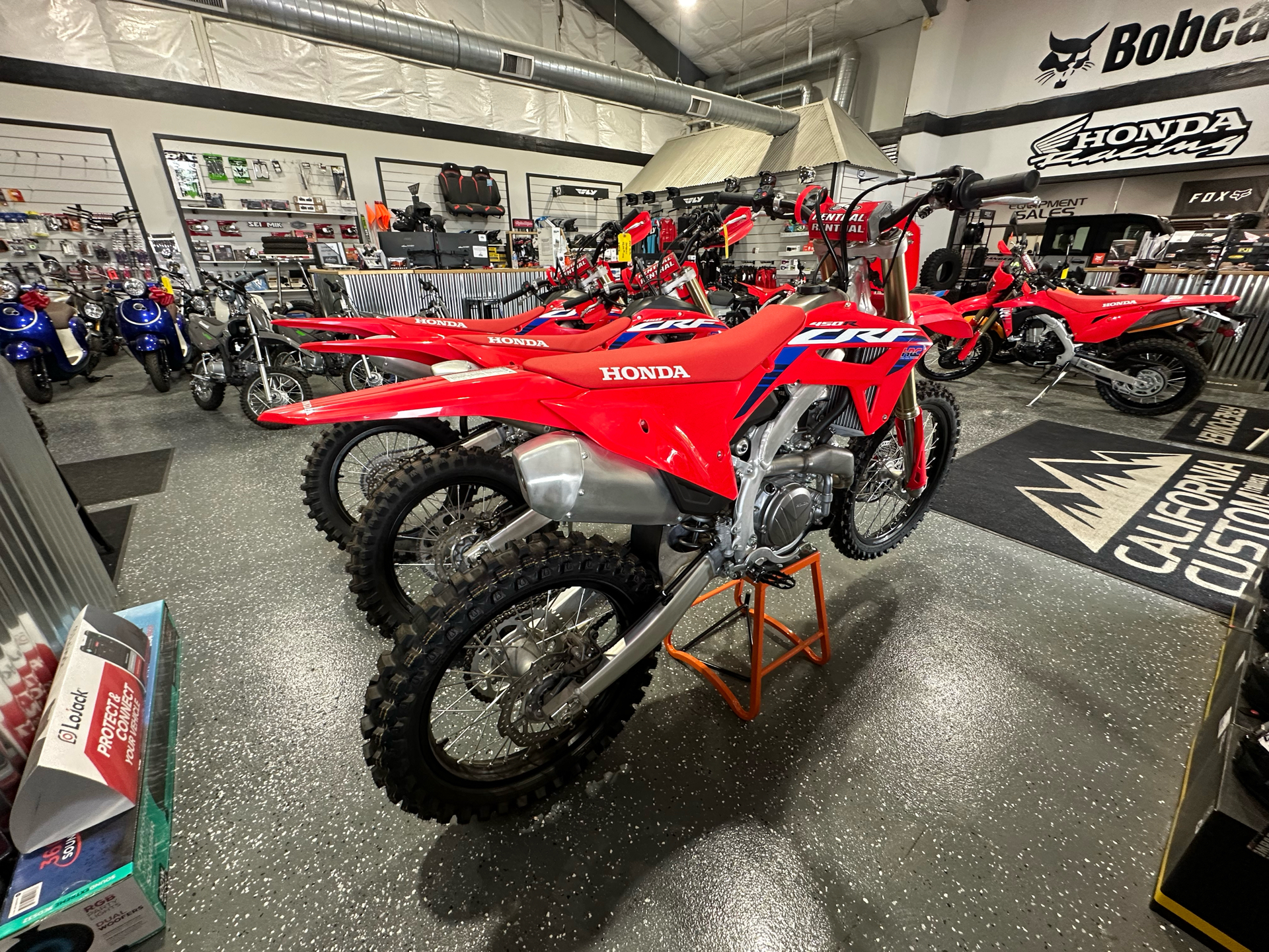 2024 Honda CRF450R in Paso Robles, California - Photo 4