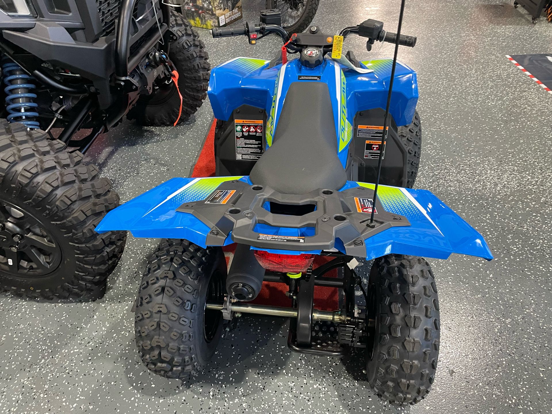 2025 Polaris Outlaw 70 EFI in Paso Robles, California - Photo 3