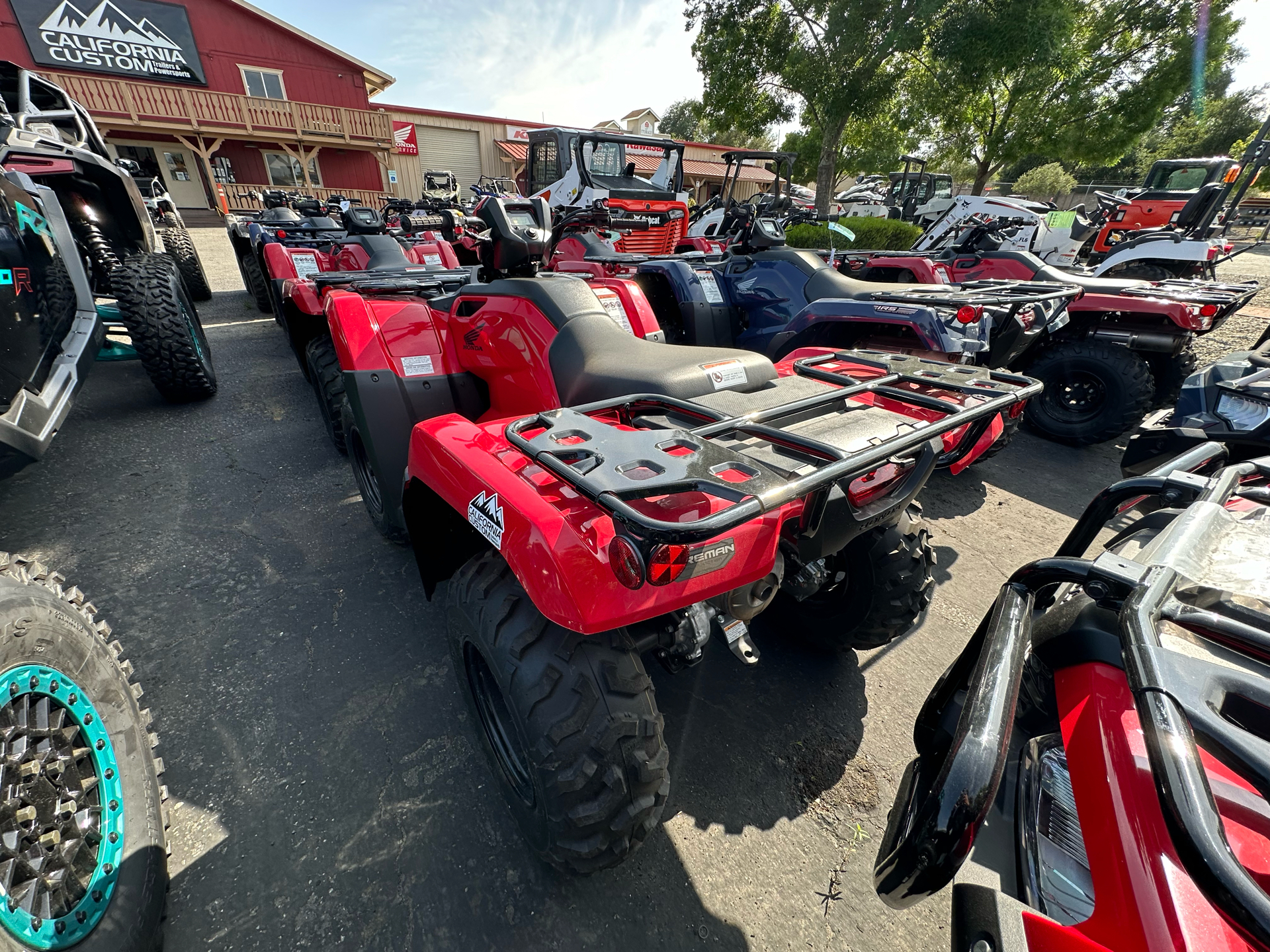 2025 Honda FourTrax Foreman 4x4 in Paso Robles, California - Photo 2