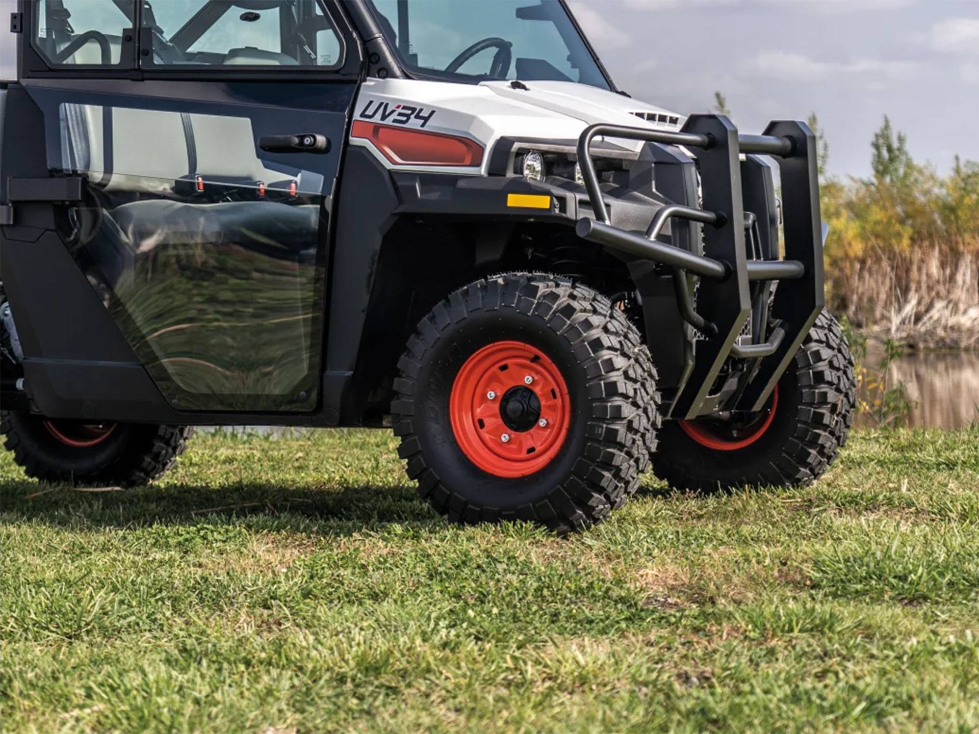 2025 Bobcat UV34 Diesel in Paso Robles, California - Photo 20
