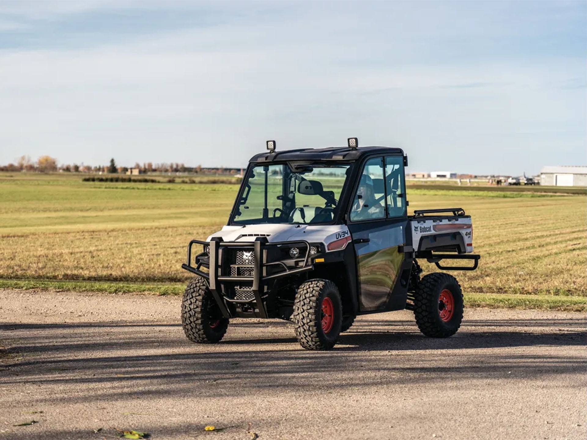 2025 Bobcat UV34 Diesel in Paso Robles, California - Photo 21