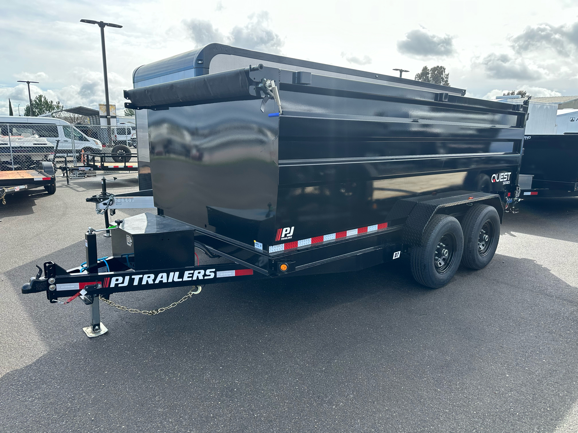2025 PJ Trailers 7x14x4 DUMP D7 Quest 14K in Paso Robles, California - Photo 1