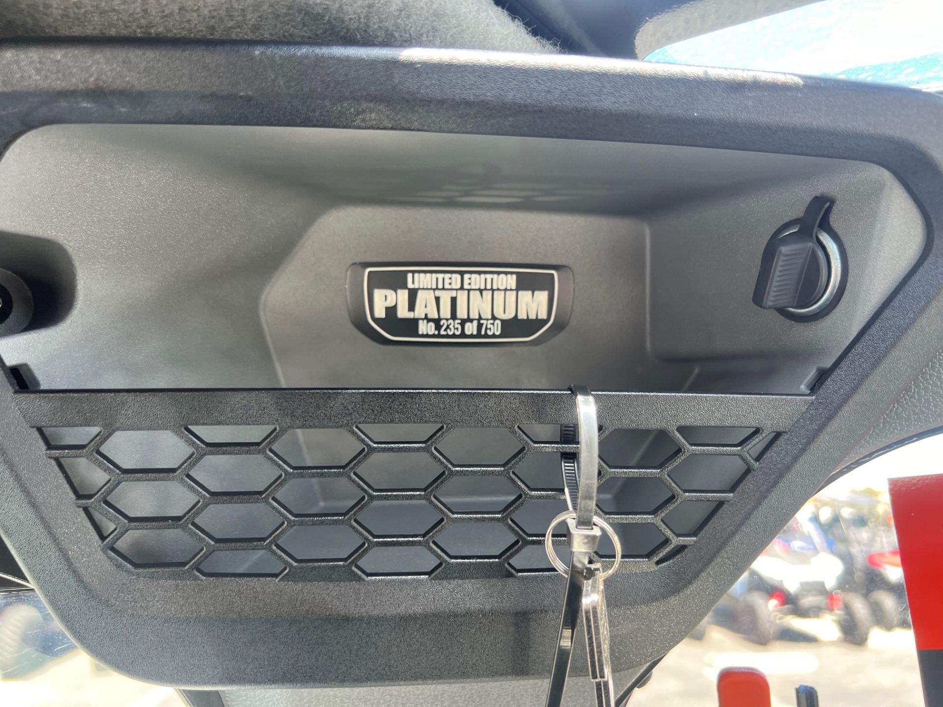 2024 Bobcat T76 PLATINUM EDITION in Paso Robles, California - Photo 15