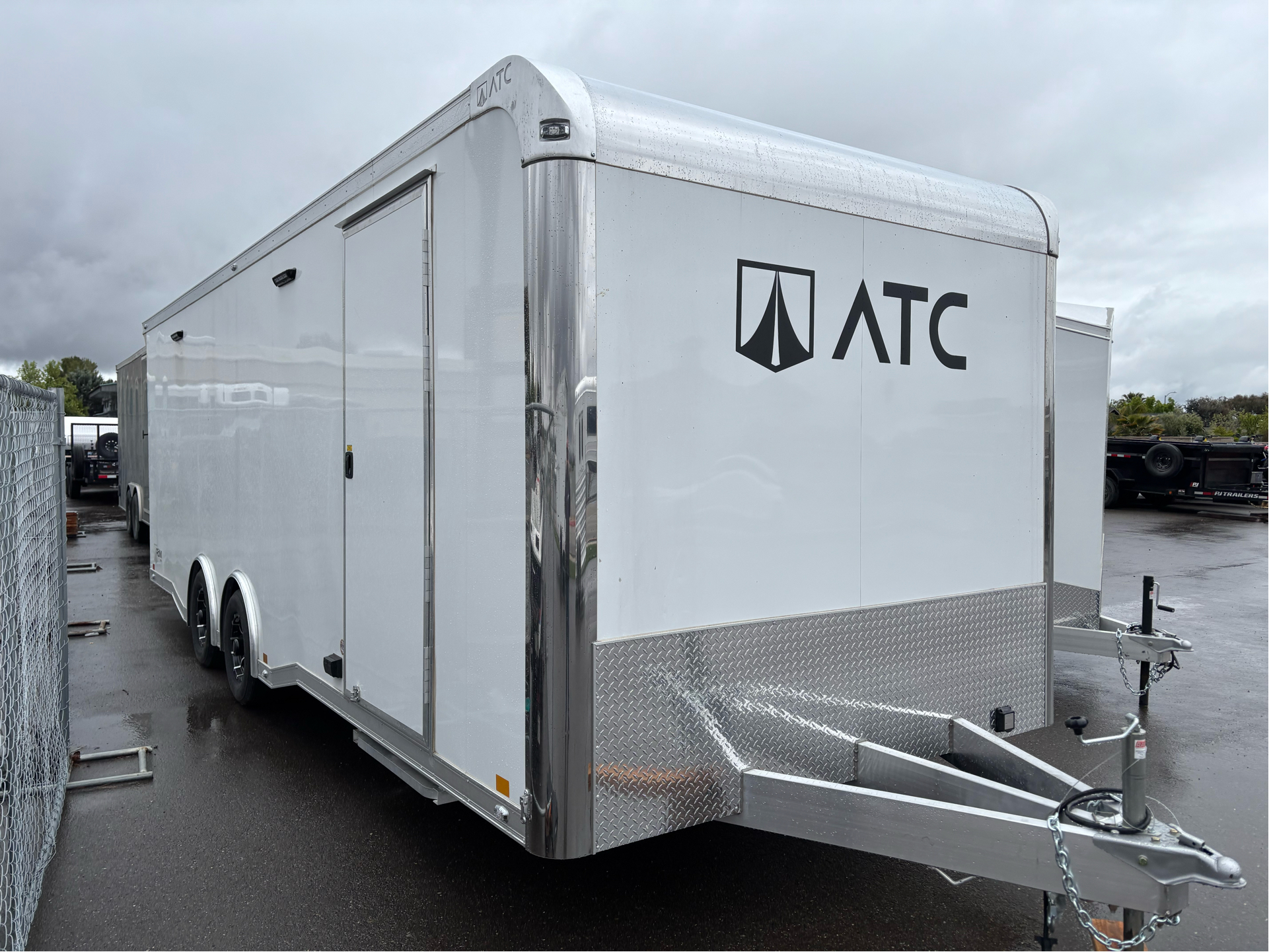 2025 ATC 8.5X24 Enclosed Car Hauler ROM450 10K in Paso Robles, California - Photo 3