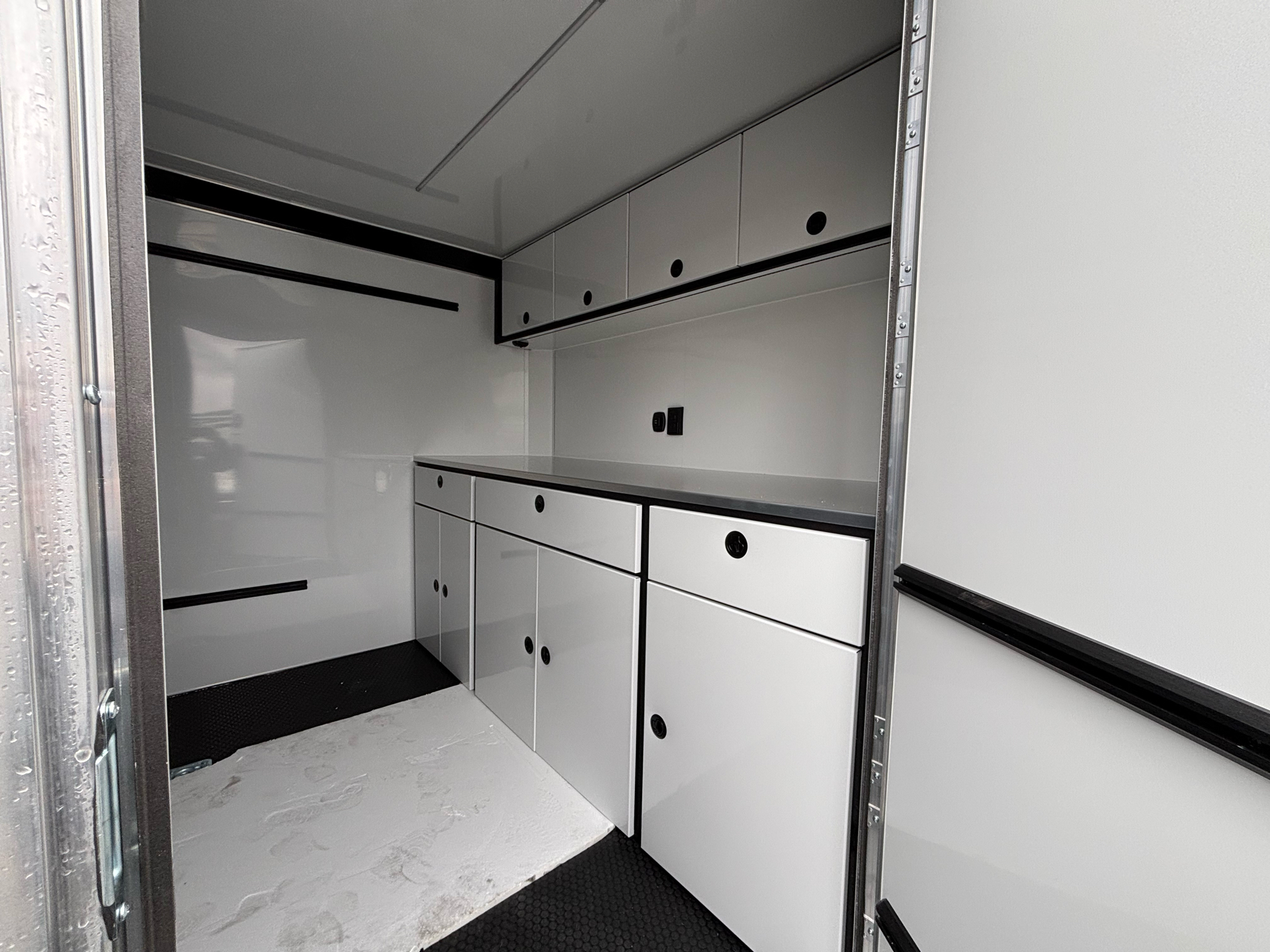 2025 ATC 8.5X24 Enclosed Car Hauler ROM450 10K in Paso Robles, California - Photo 4
