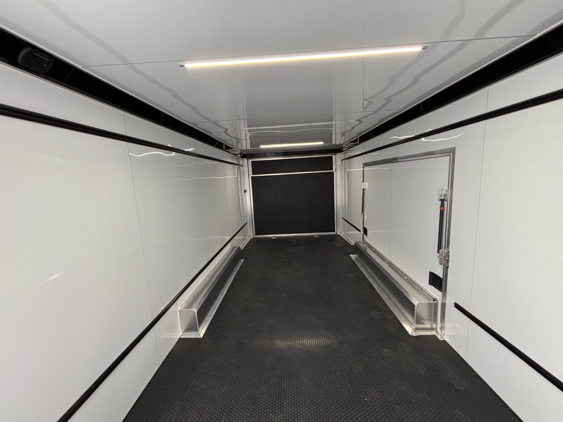 2025 ATC 8.5X24 Enclosed Car Hauler ROM450 10K in Paso Robles, California - Photo 10