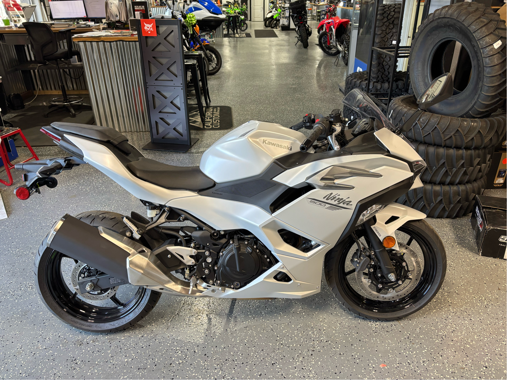 2025 Kawasaki Ninja 500 ABS in Paso Robles, California - Photo 1