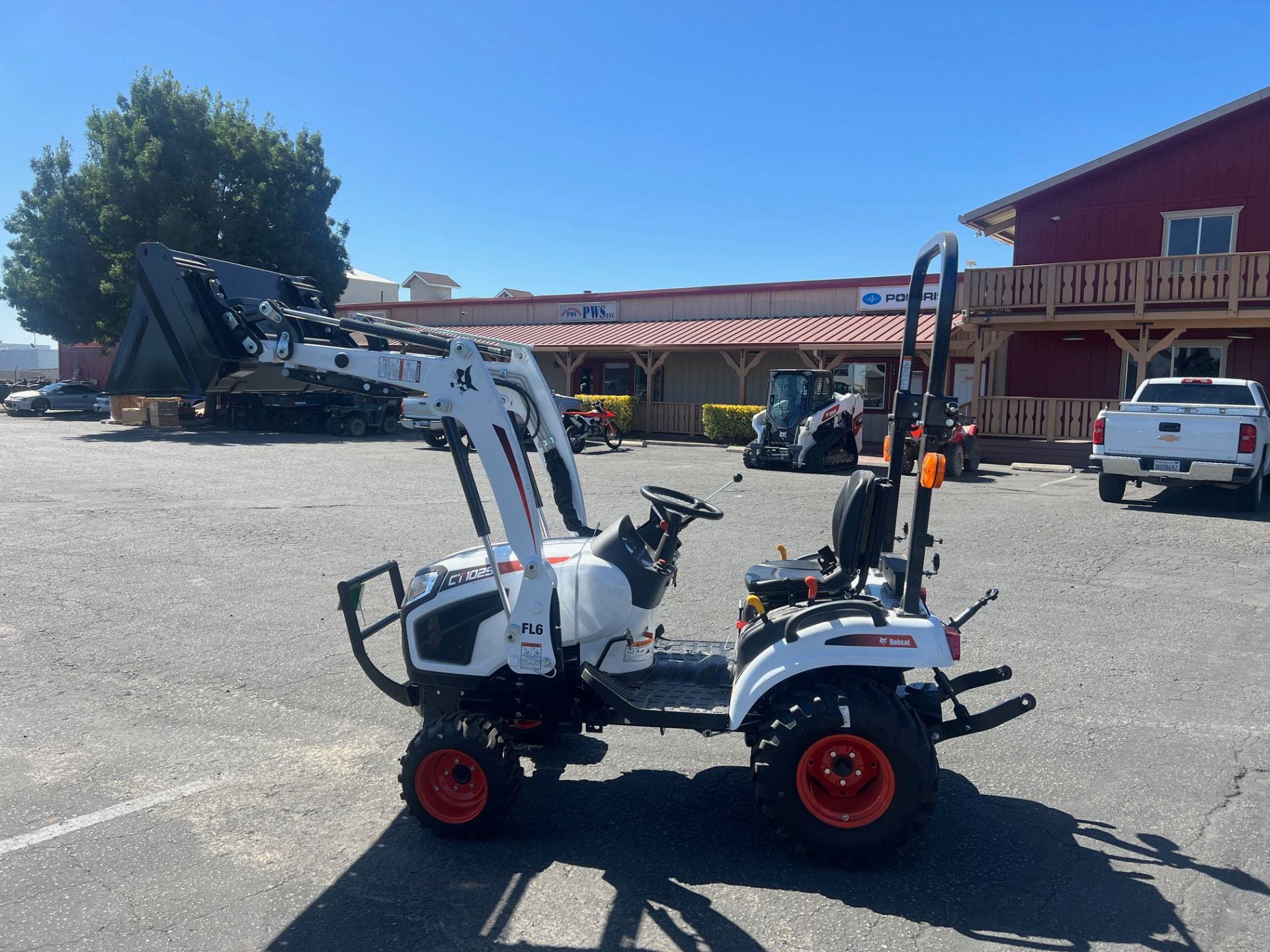 2024 Bobcat CT1025 COMPACT TRACTOR HST in Paso Robles, California - Photo 17