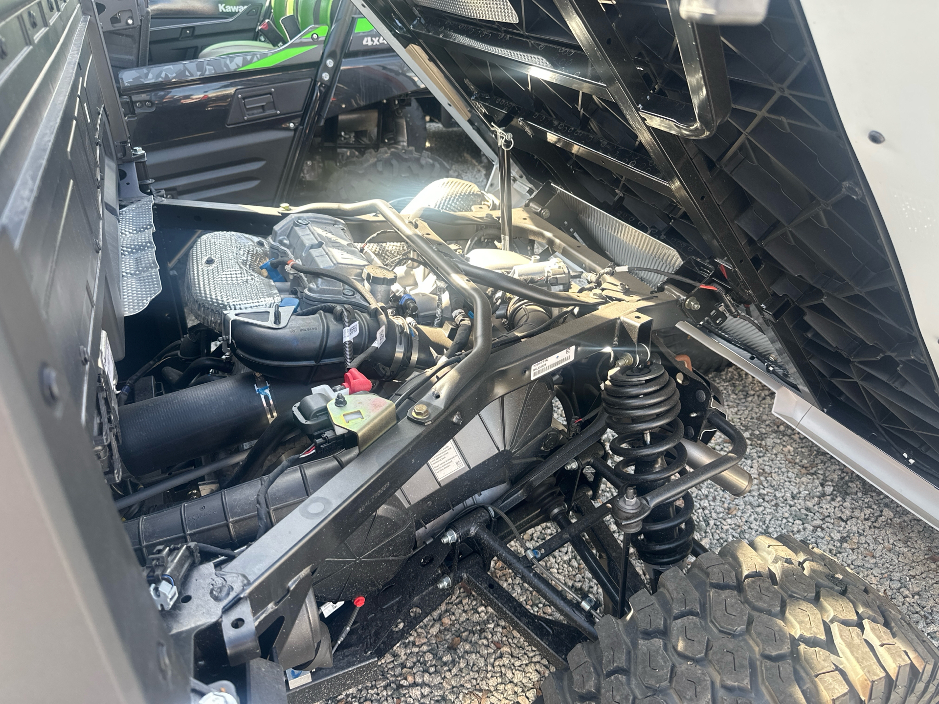 2025 Bobcat UV34XL Gas in Paso Robles, California - Photo 4