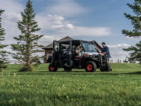 2025 Bobcat UV34XL Gas in Paso Robles, California - Photo 14