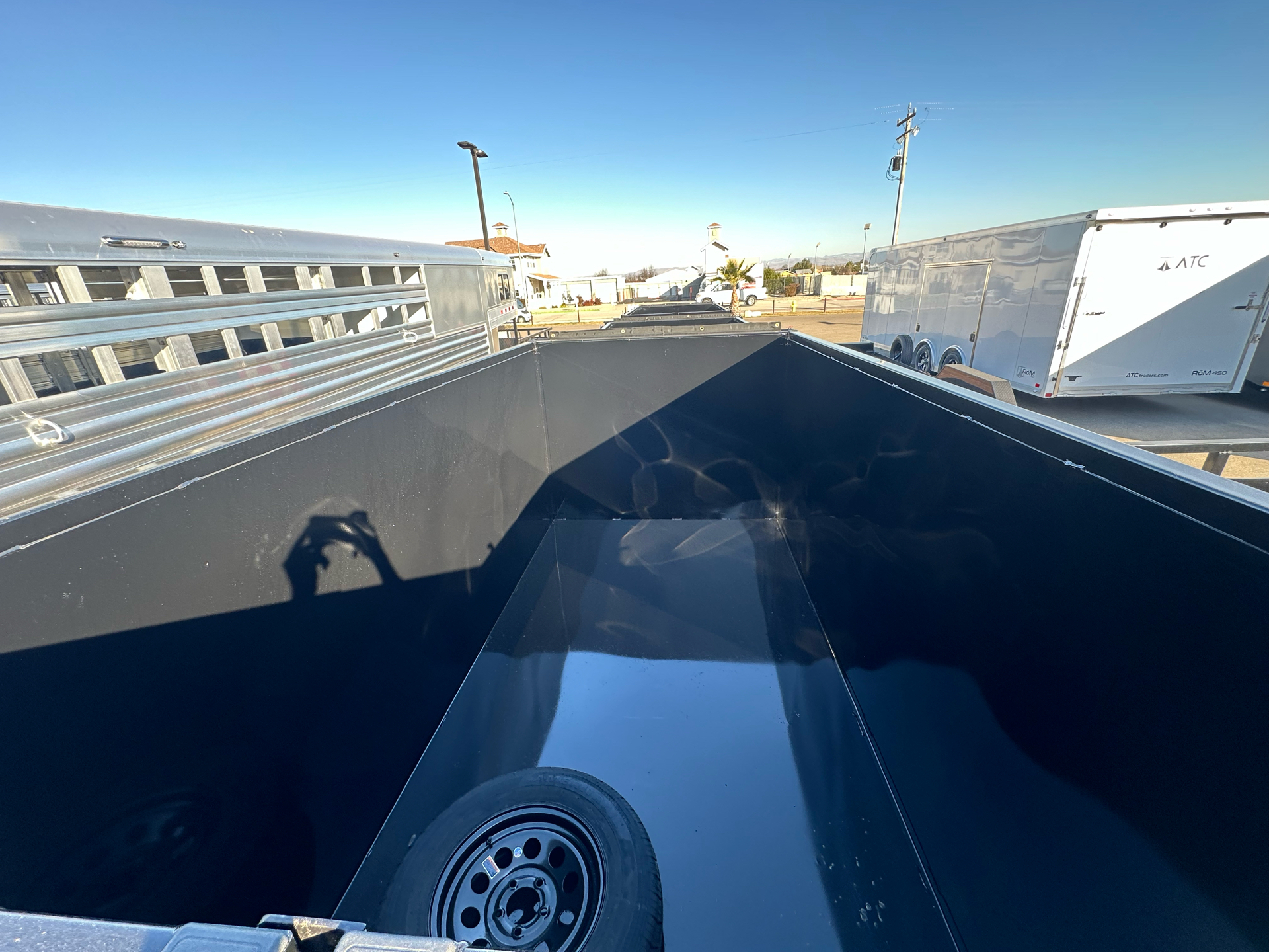 2025 IRON PANTHER TRAILERS 5x10x4 7K SR Dump Trailer in Paso Robles, California - Photo 3