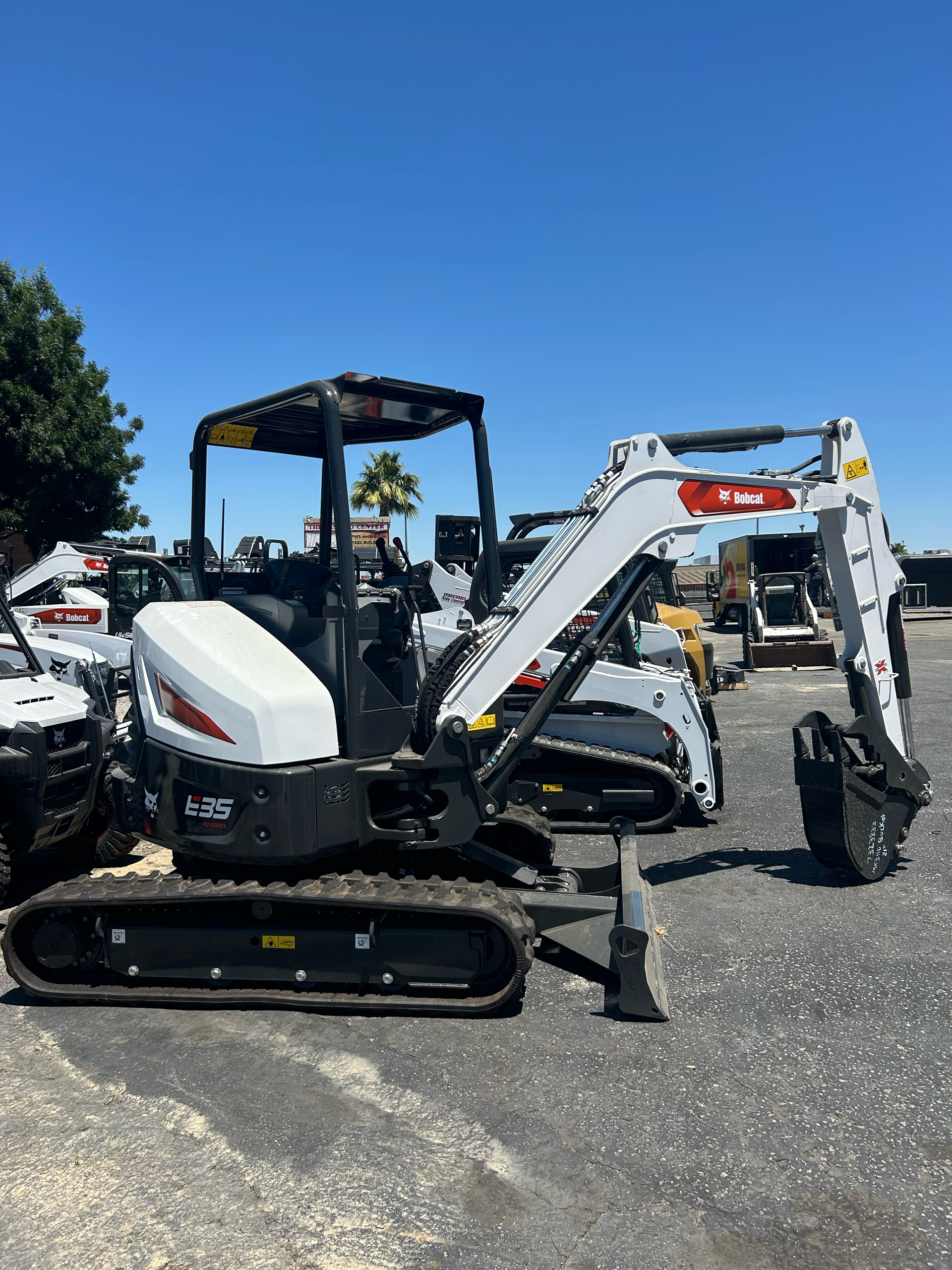 2024 Bobcat E35 25 hp Long Arm in Paso Robles, California - Photo 3