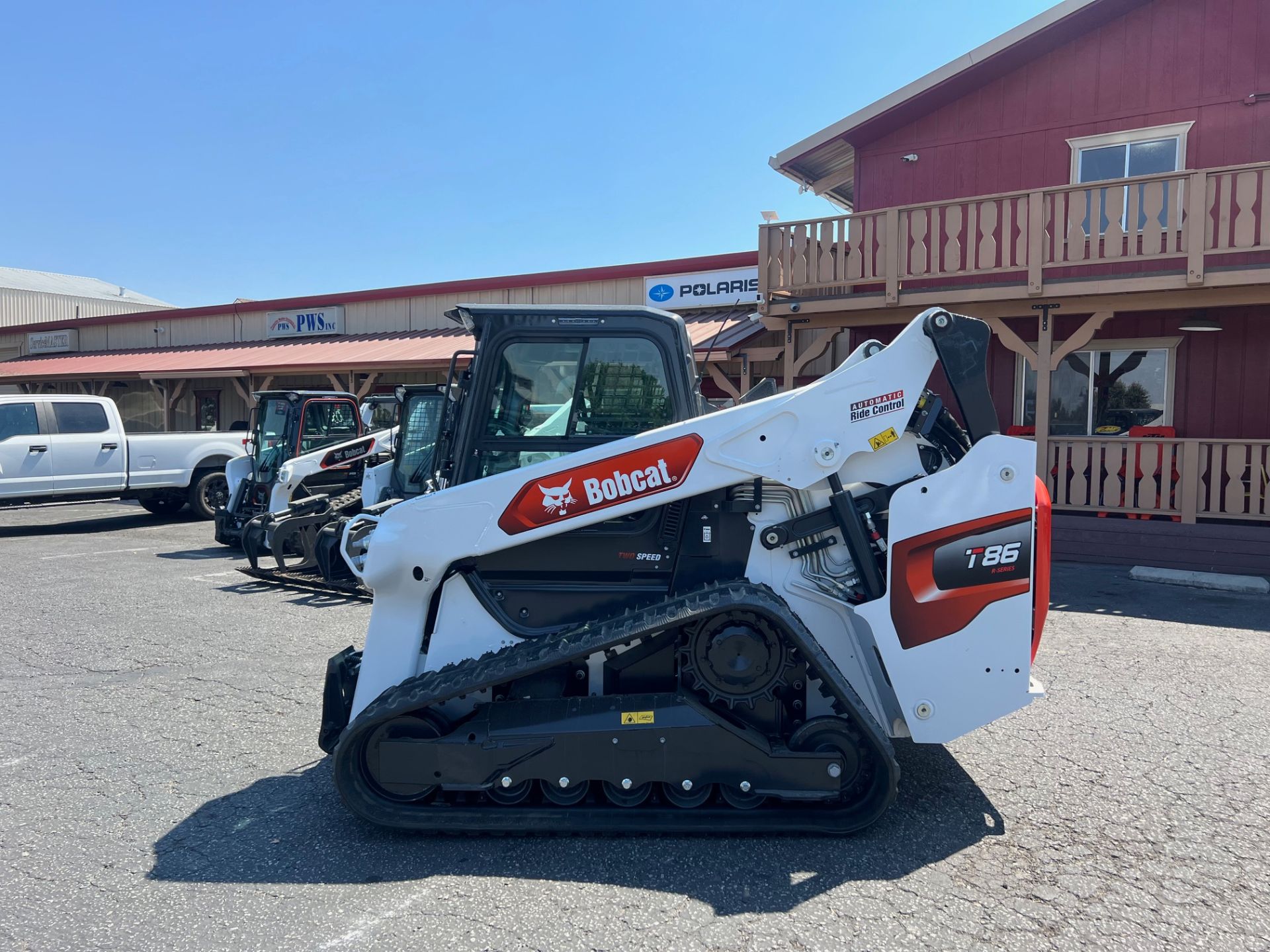 2024 Bobcat T86 in Paso Robles, California - Photo 8