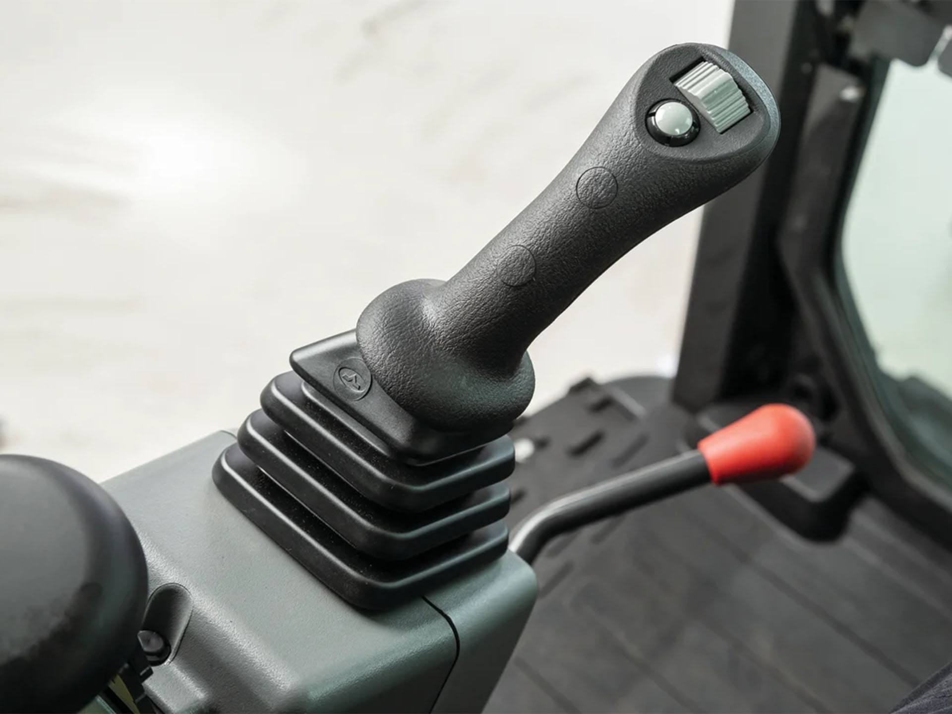 2025 Bobcat E35 25 hp Long Arm in Paso Robles, California - Photo 2