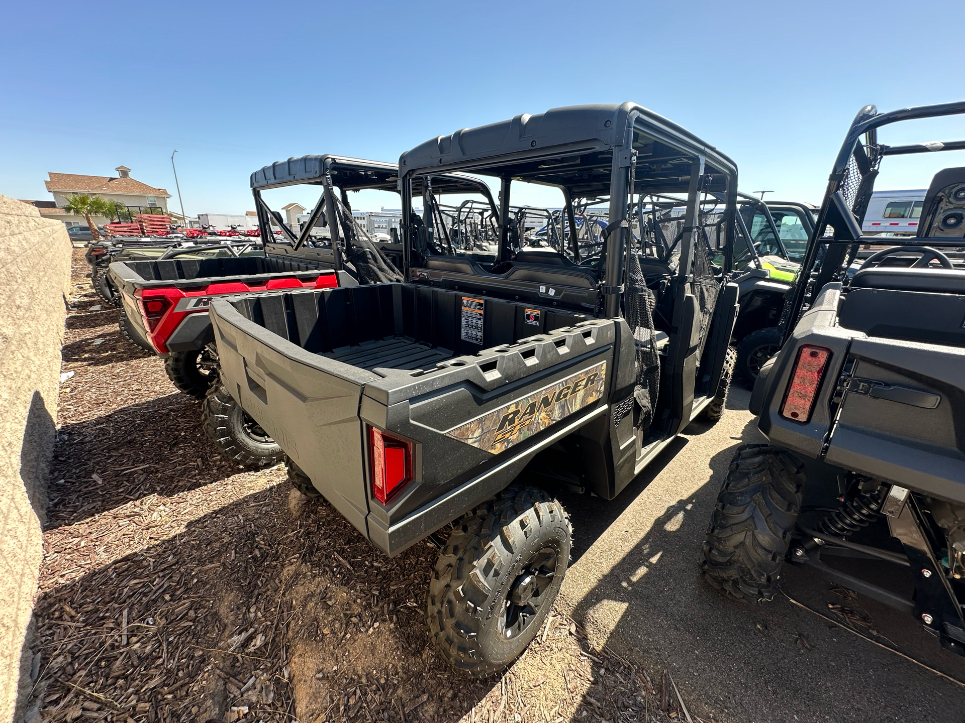 2025 Polaris Ranger Crew SP 570 Premium in Paso Robles, California - Photo 3