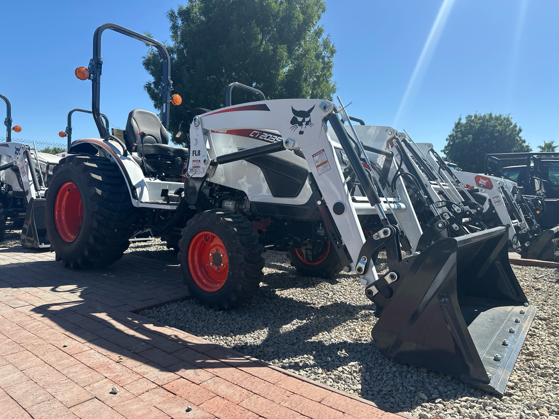2024 Bobcat CT2035 HST in Paso Robles, California - Photo 1