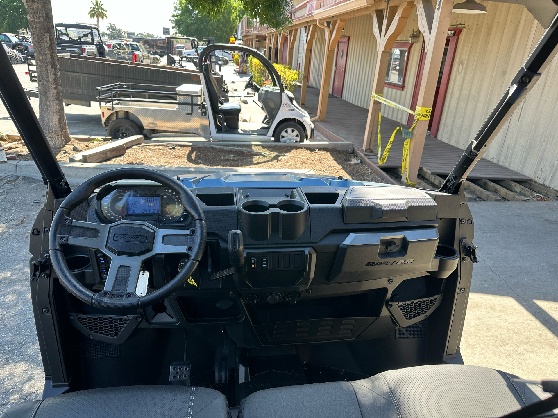 2025 Polaris Ranger Crew XP 1000 Premium in Paso Robles, California - Photo 6