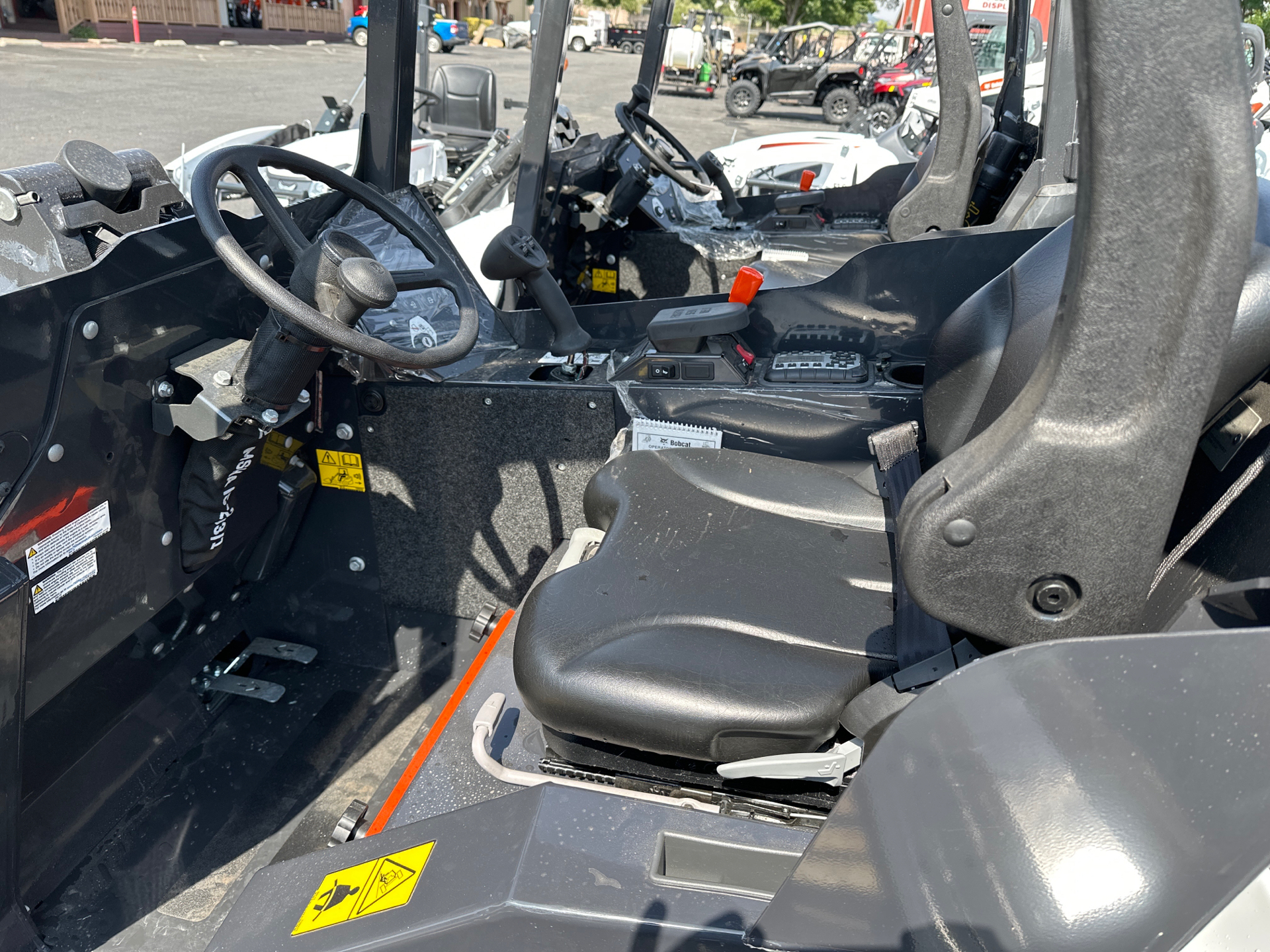 2023 Bobcat L28 Small Articulated Loader in Paso Robles, California - Photo 6