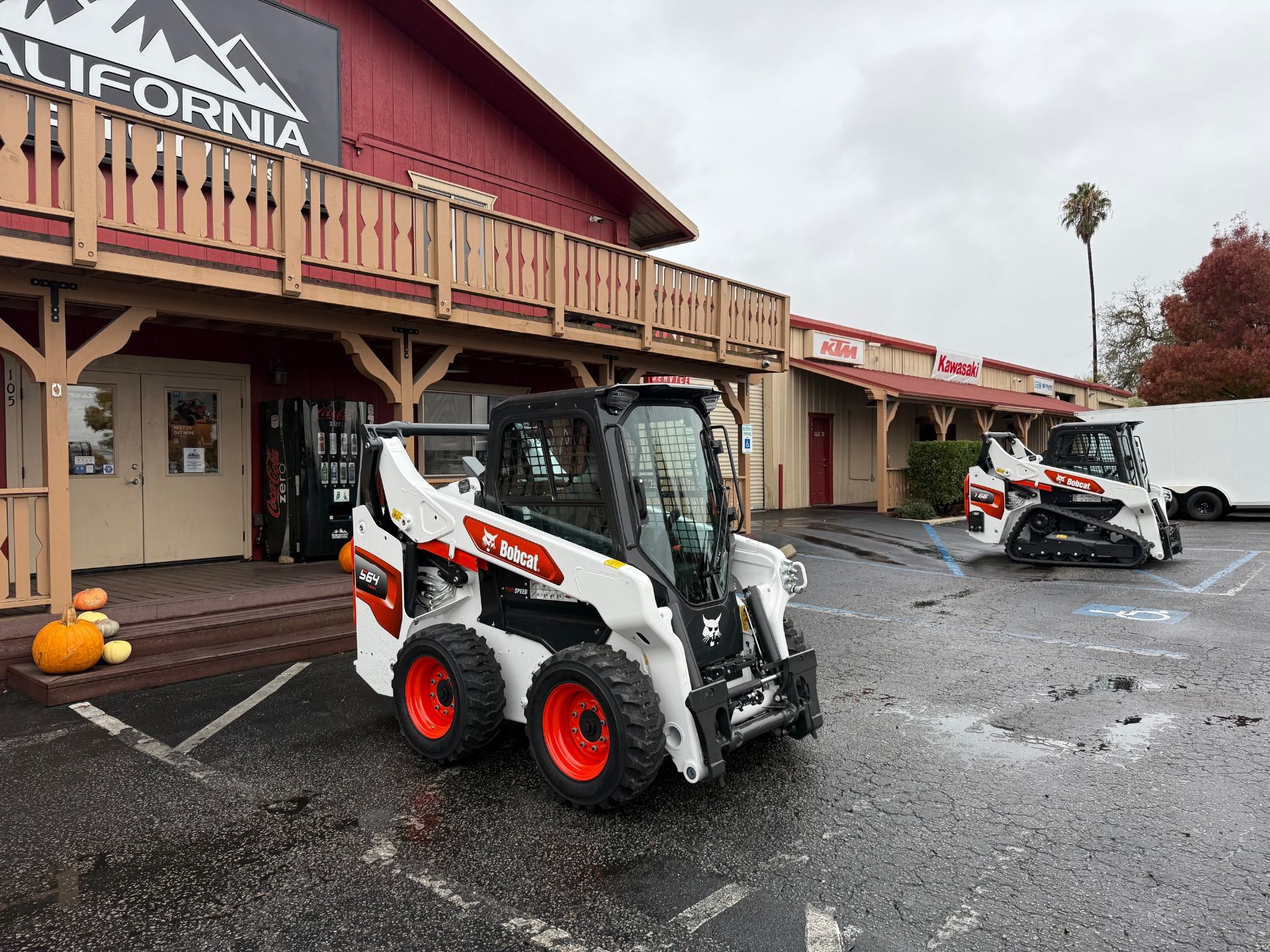 2024 Bobcat S64 in Paso Robles, California - Photo 4