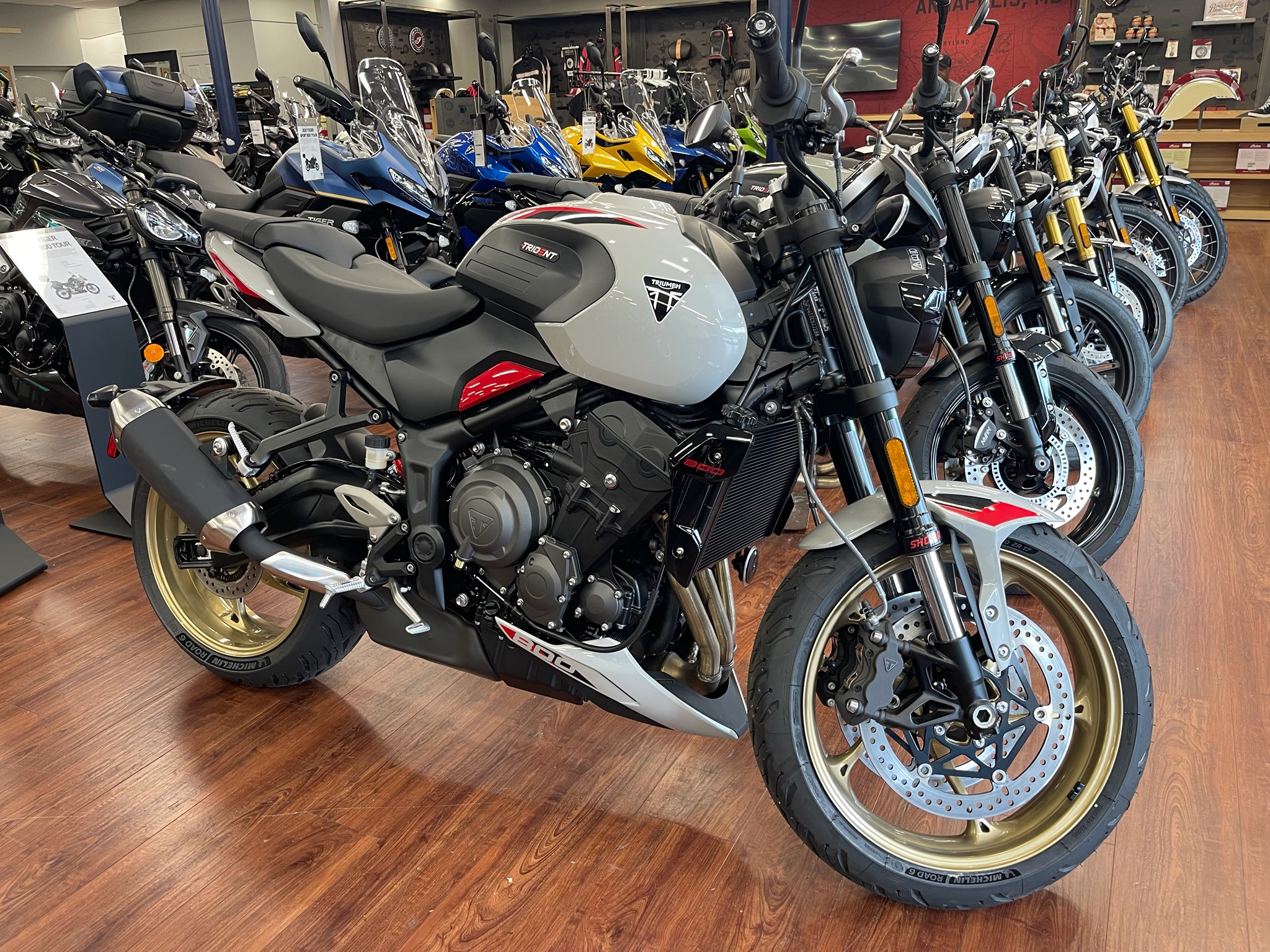 2026 Triumph Trident 800 3