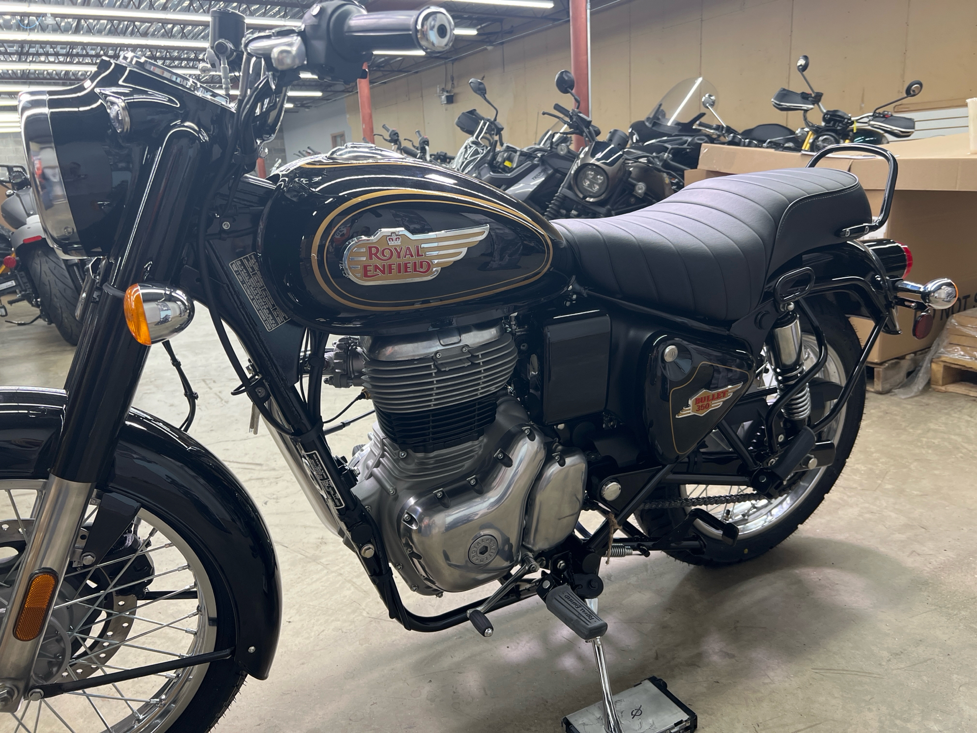 Black Enfield Standard 350 On Road Price New 2024 Royal Enfield