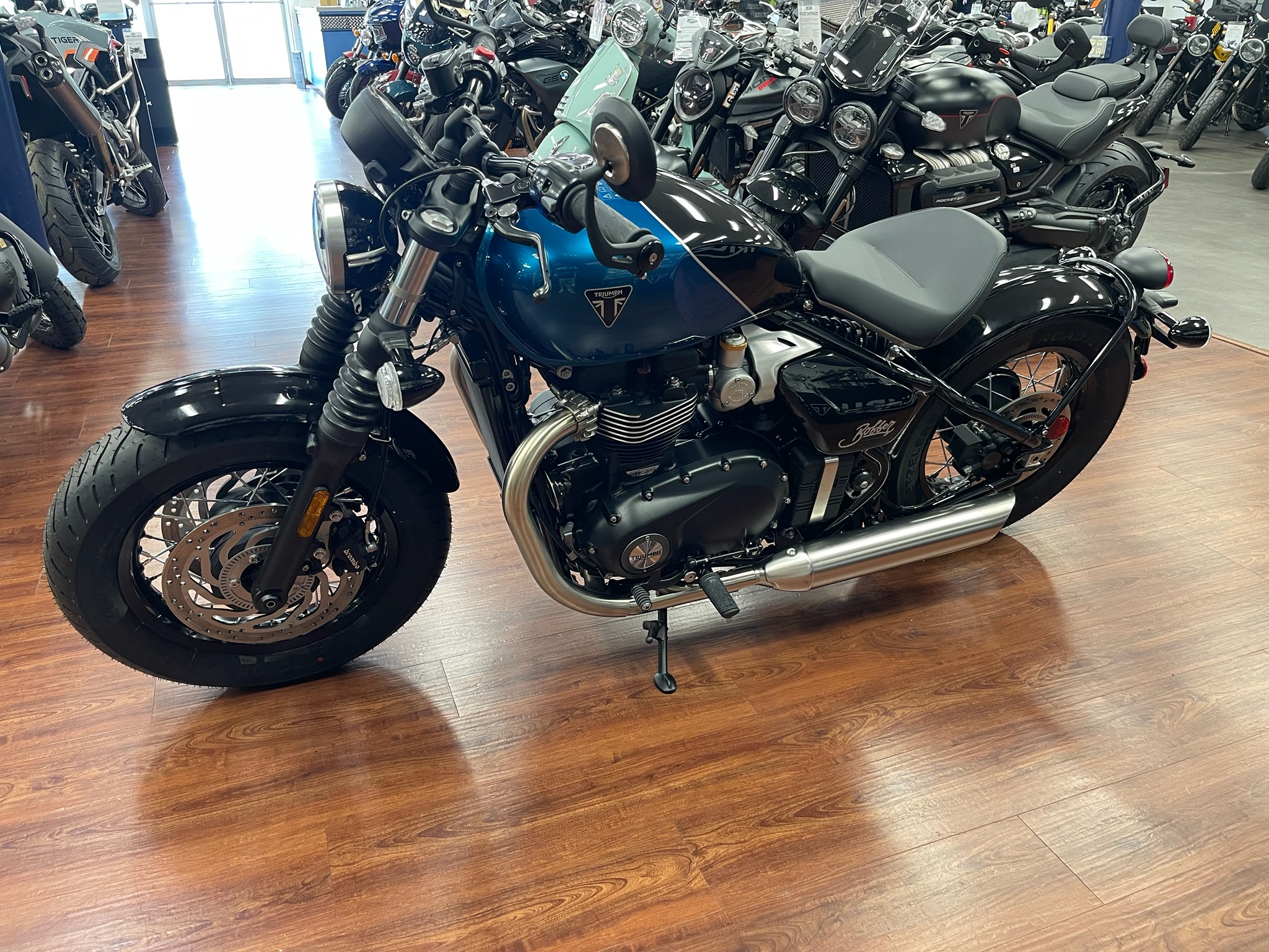 2026 Triumph Bonneville Bobber 2