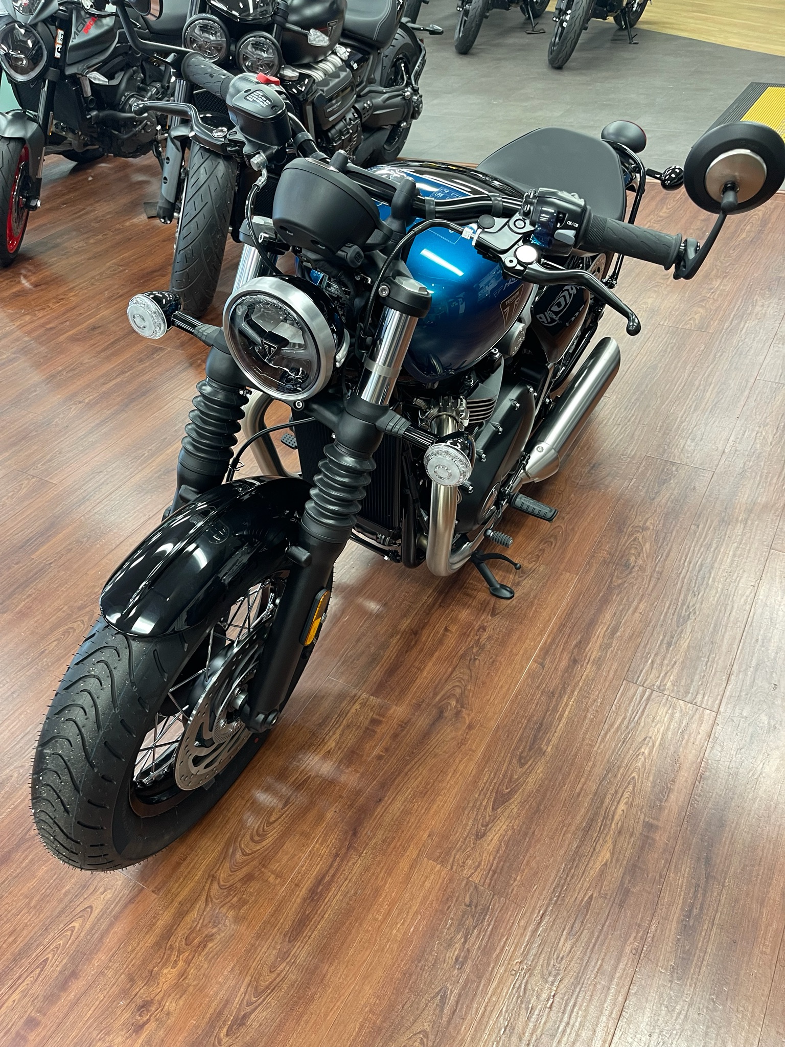 2026 Triumph Bonneville Bobber 3