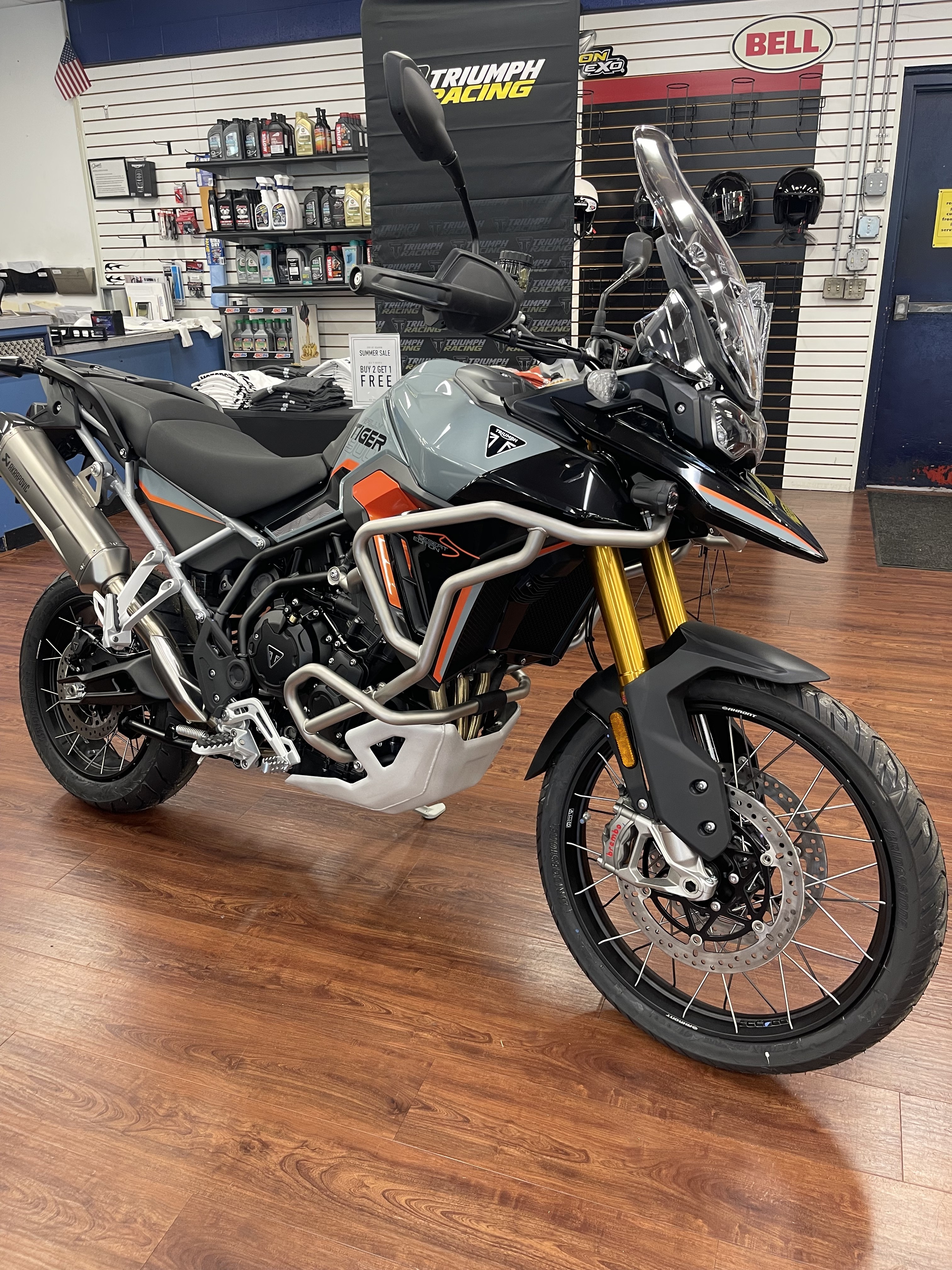 2026 Triumph Tiger 900 Desert Edition 2