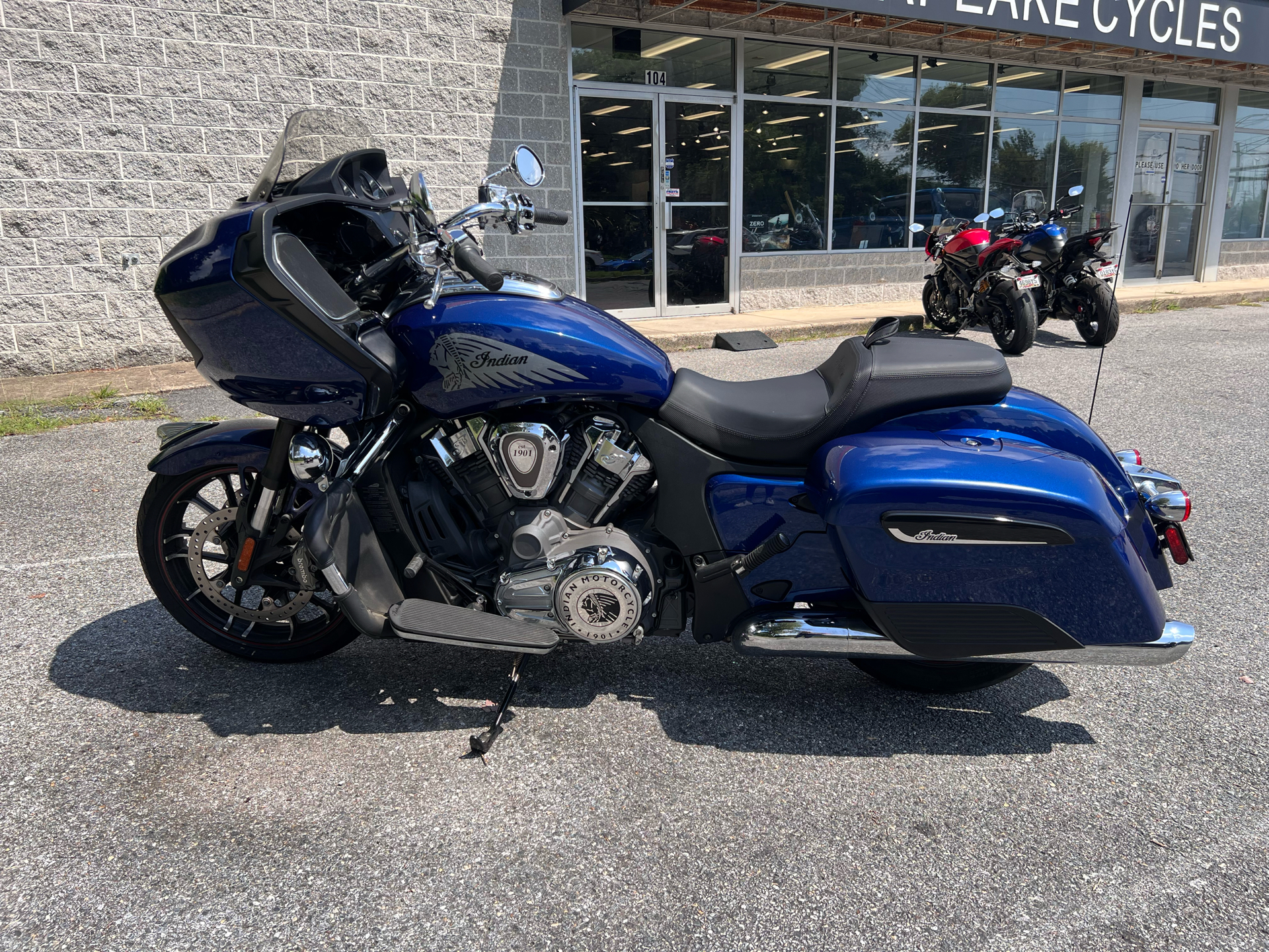 NO.3669　トゥデイ （ＴＯＤＡＹ）　４サイクルエンジン　ブルーメタリック　☆彡 Used 2021 Indian Motorcycle Challenger® Limited, Annapolis MD