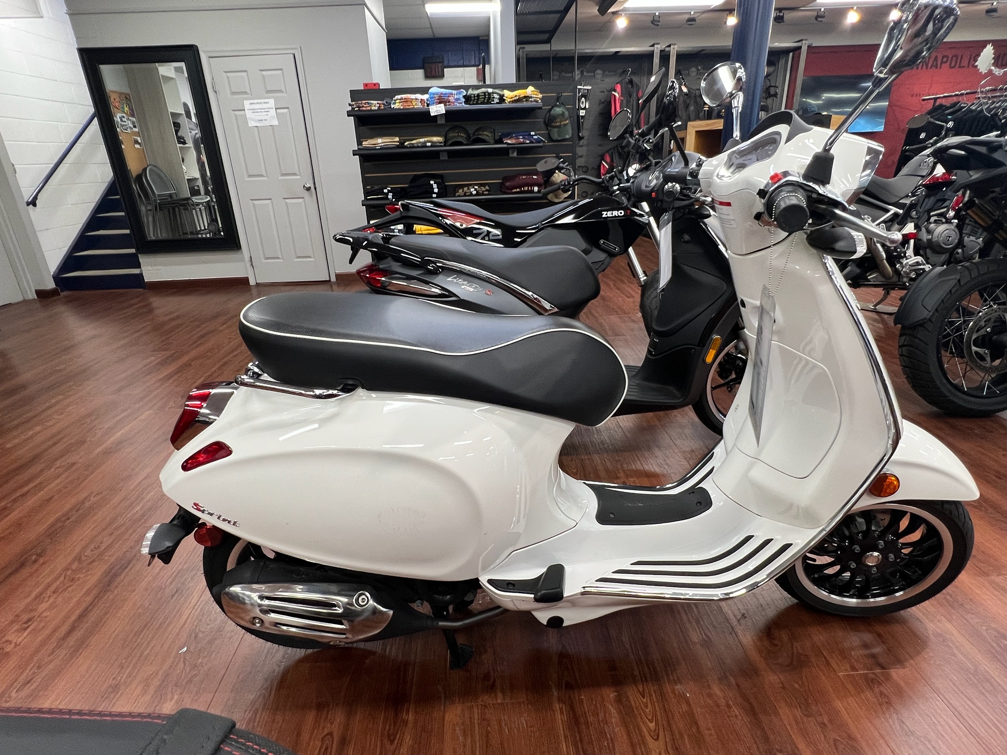 2021 Vespa Sprint 50 1