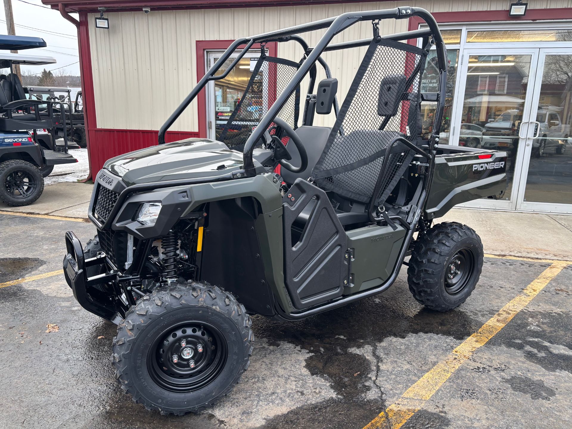 2026 Honda Pioneer 520 1