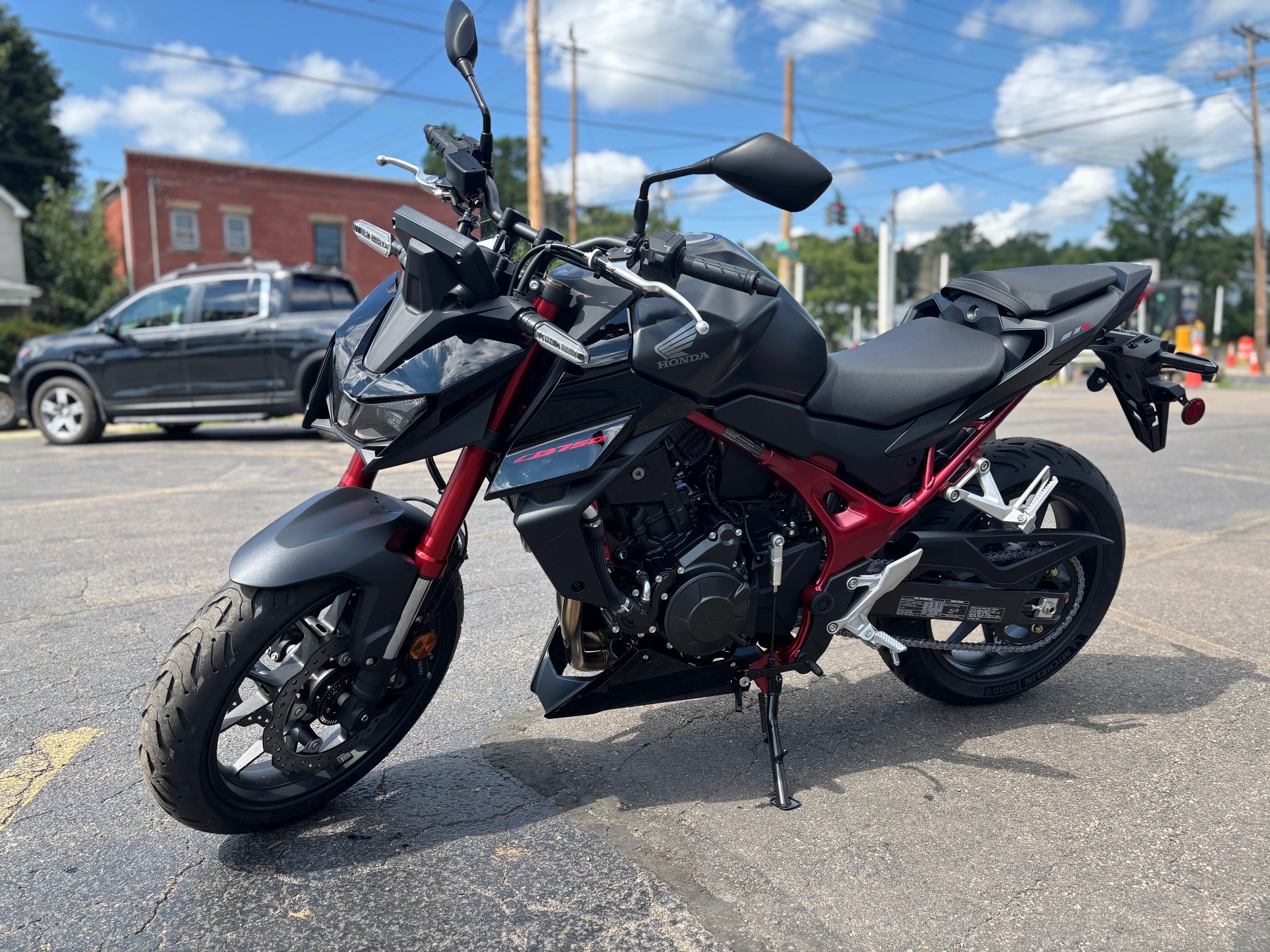 2026 Honda CB750 Hornet E-Clutch 2