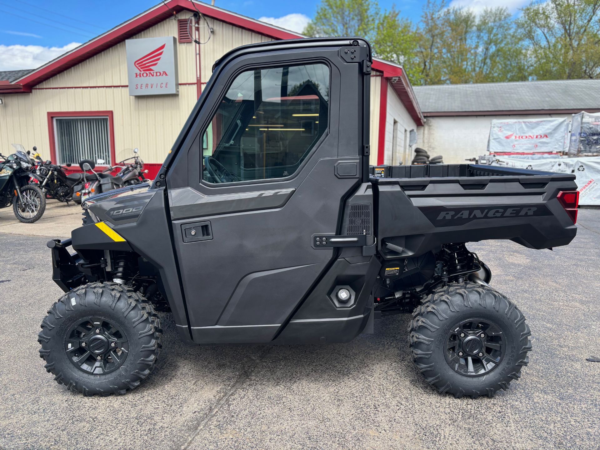 2026 Polaris Ranger 1000 Cab 4