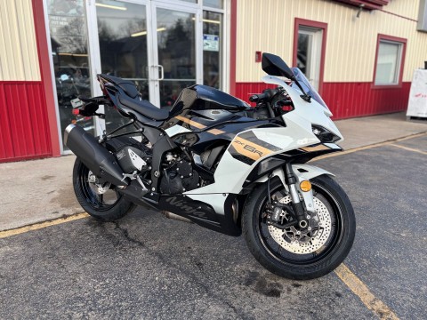 New 2026 Kawasaki Ninja® ZX™-6R Motorcycles in Jamestown, NY