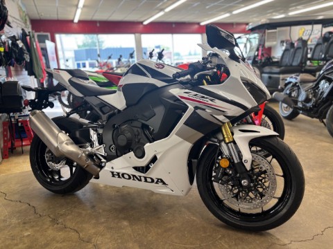2027 Honda CBR1000RR