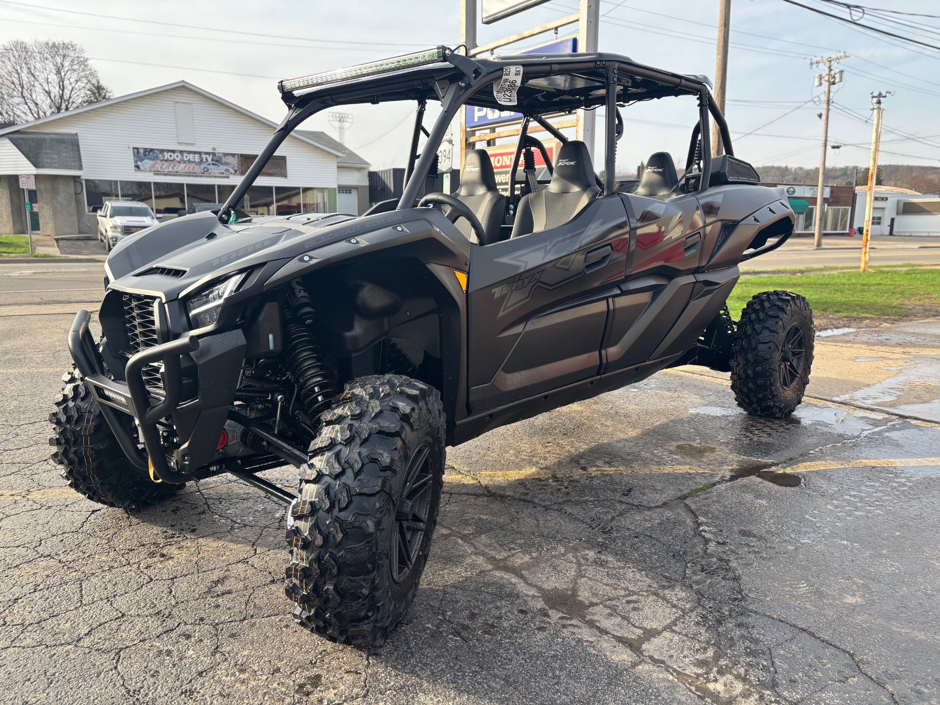 2026 Kawasaki Teryx® KRX4 1000 Blackout Edition 2