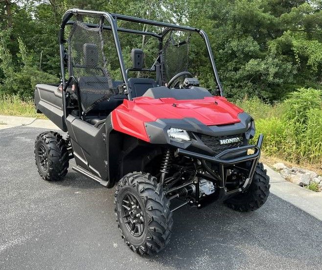 2026 Honda Pioneer 700 Deluxe 1