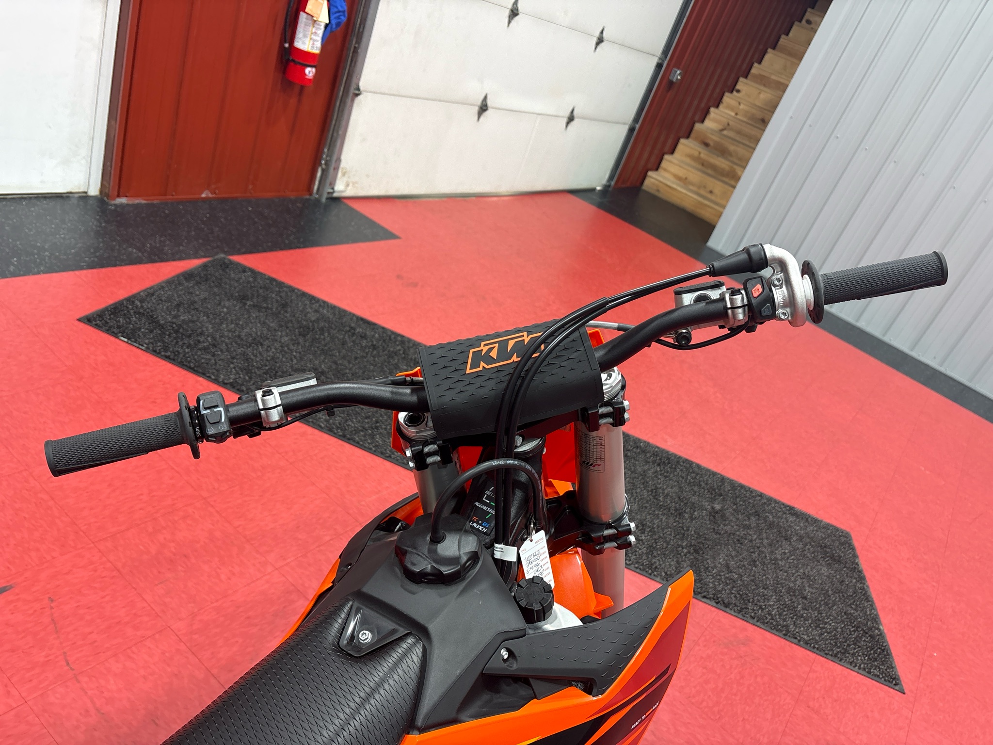 2025 KTM 450 SX-F 8