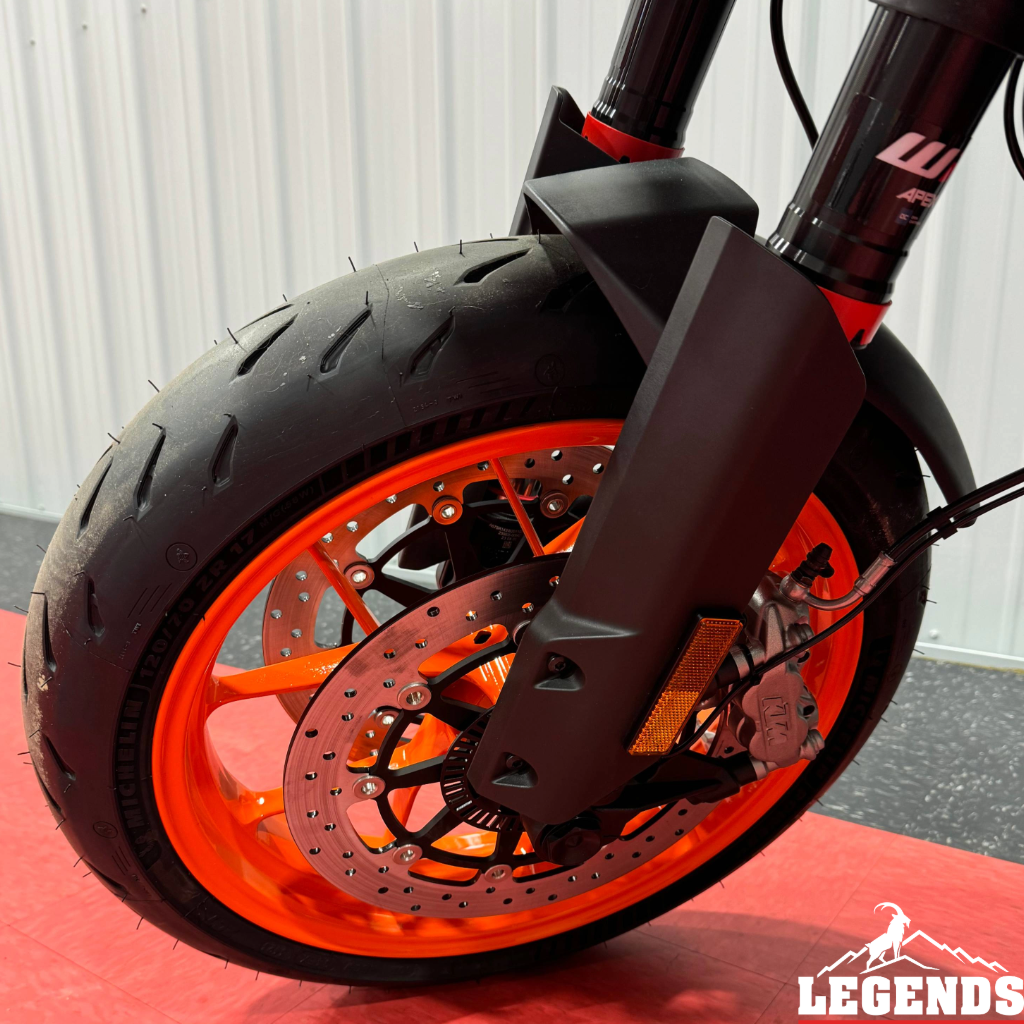 2024 KTM 890 SMT 8