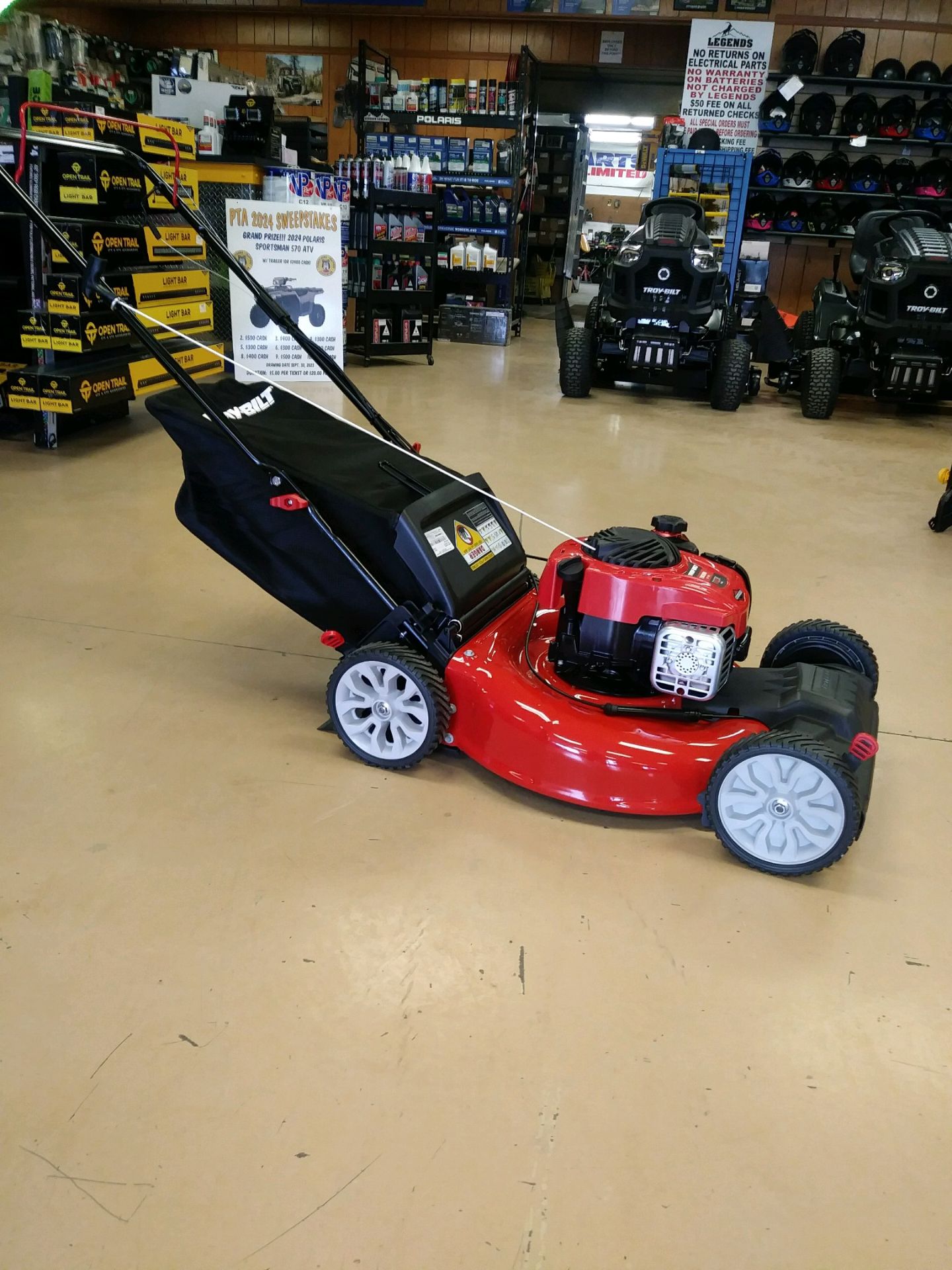 New TROY-Bilt TB 200, Saint Marys PA Specs, Price, Photos RED
