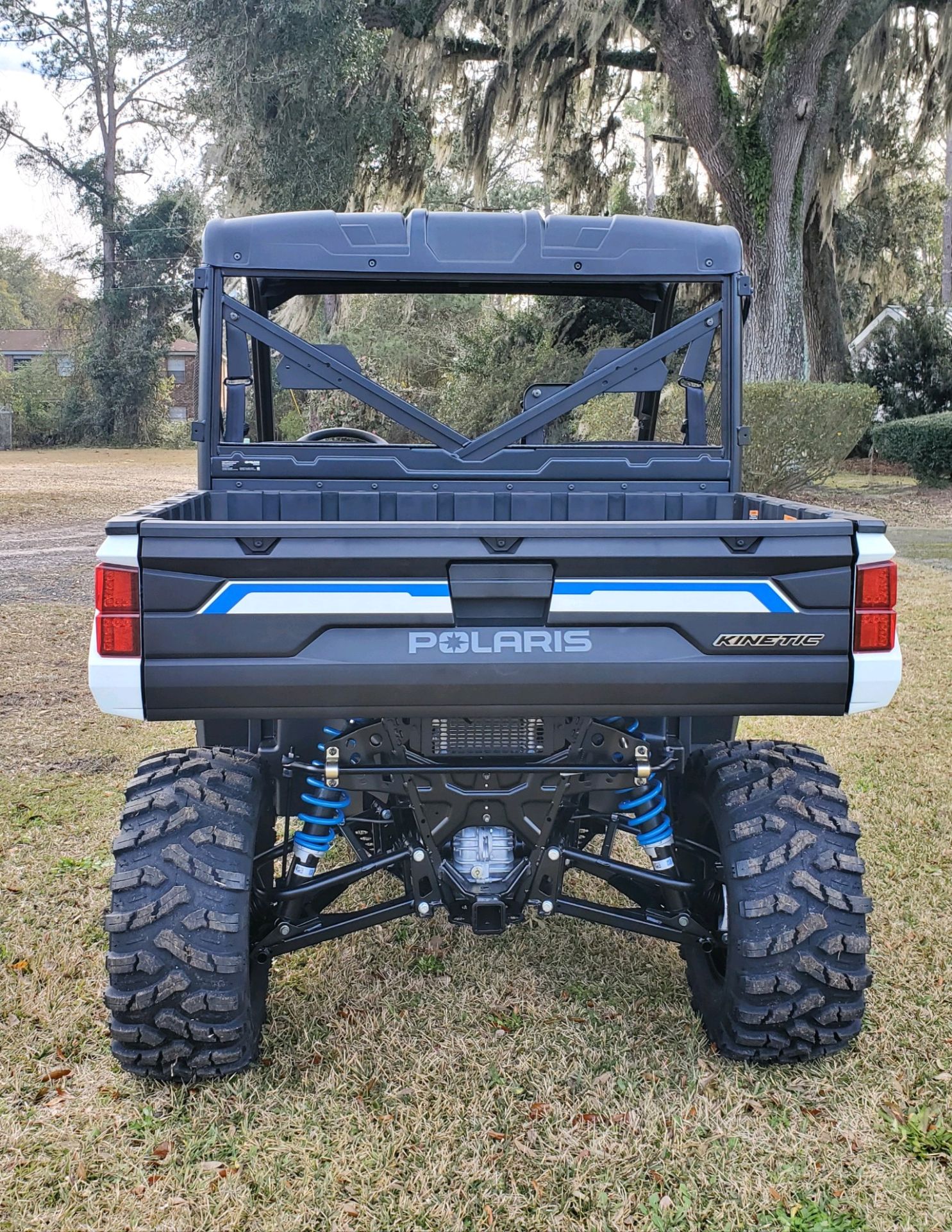 New 2024 Polaris Ranger XP Kinetic Premium Icy White Pearl