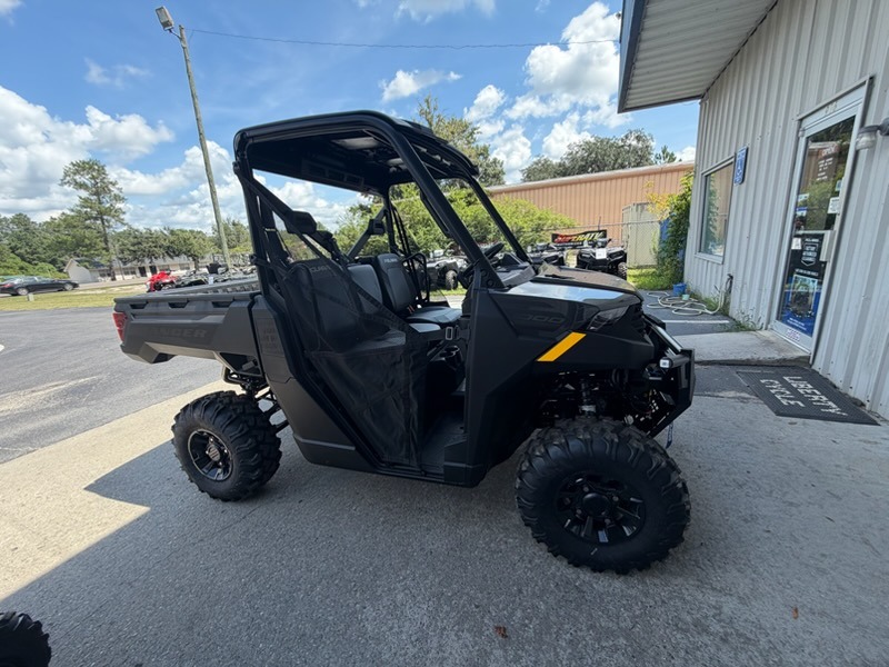 2026 Polaris Ranger 1000 Premium 1