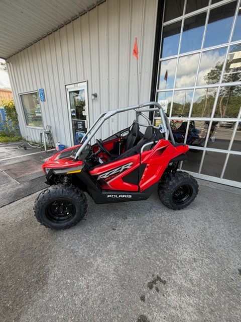 2026 Polaris RZR 200 EFI 1