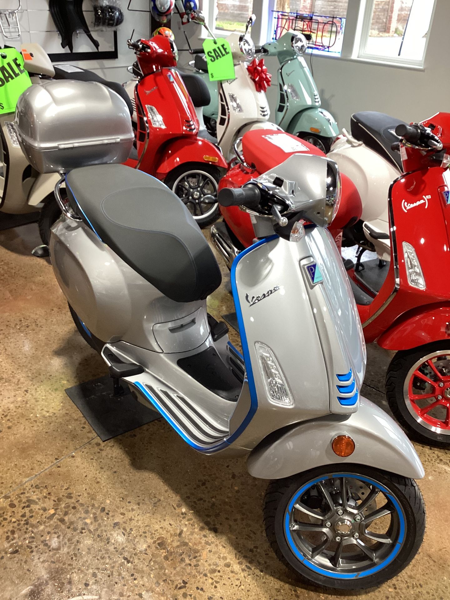 2023 Vespa Elettrica 70 for sale 408486