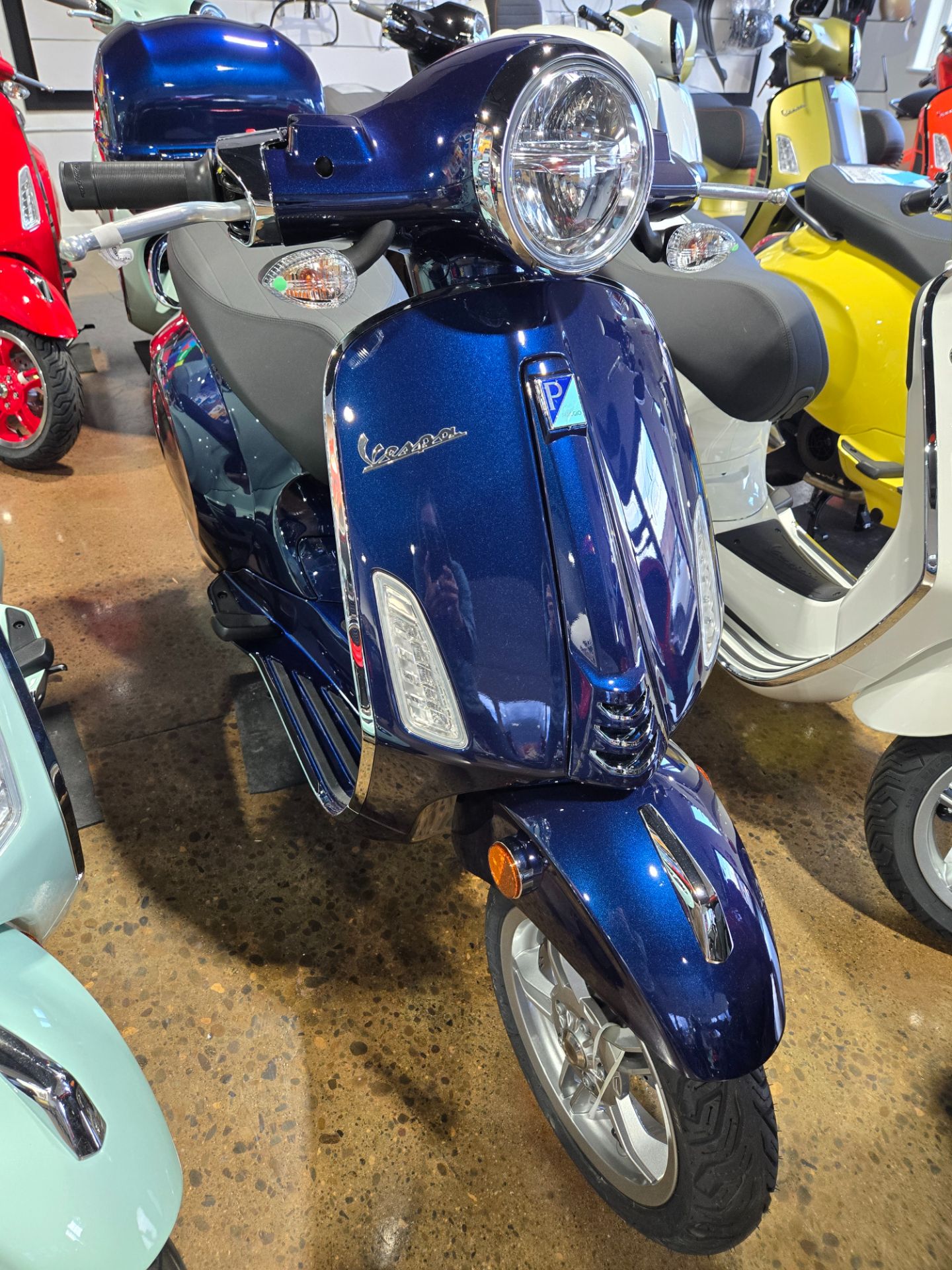 2024 Vespa Primavera 150 2