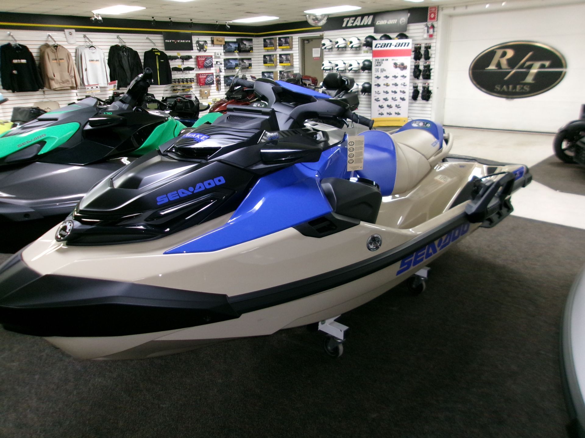 2026 Sea-Doo Wake Pro 230 2