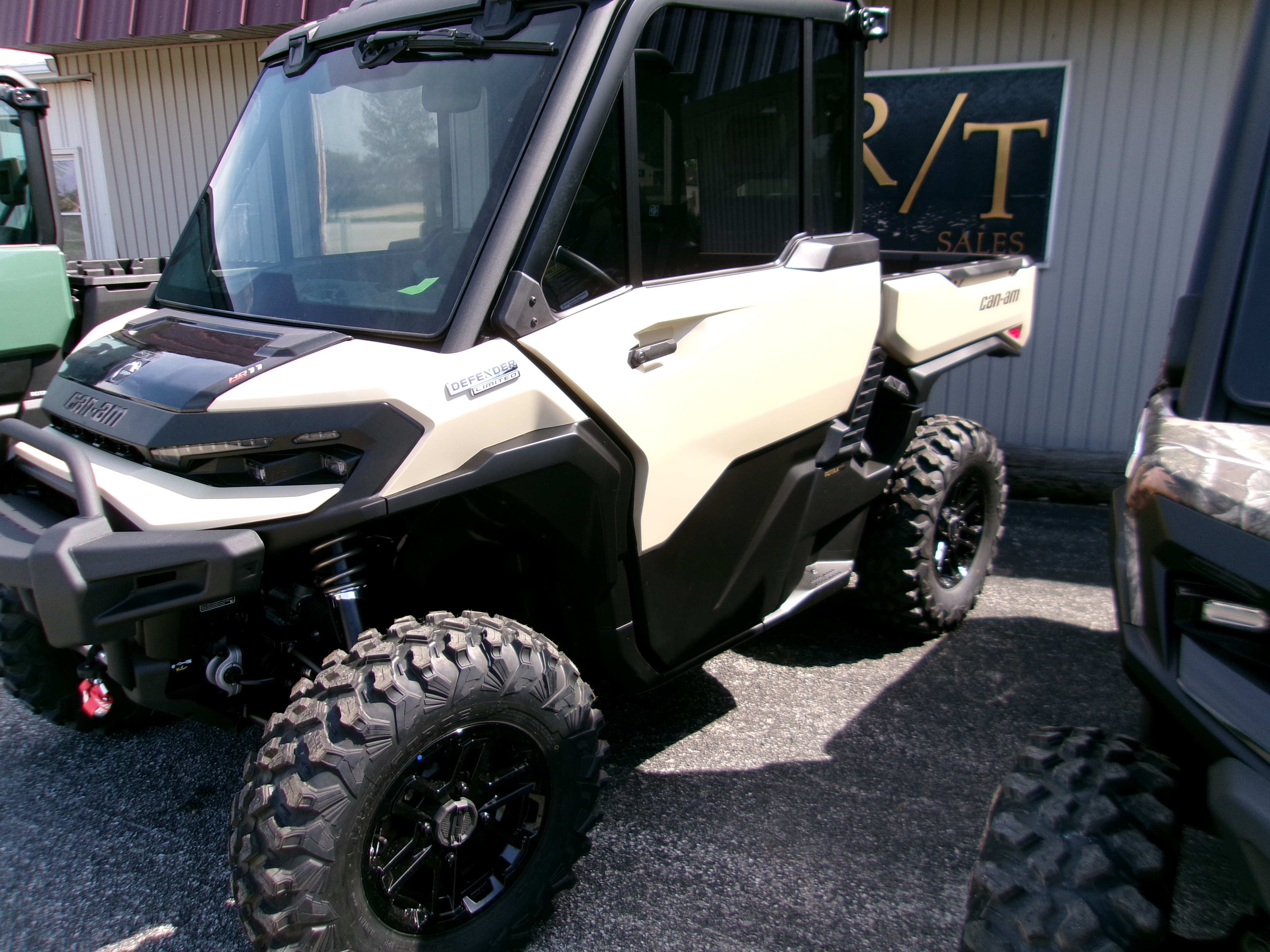 2026 Can-Am Defender Limited HD11 for sale 1242022